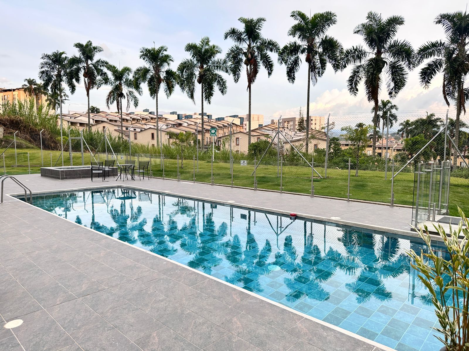 APARTAMENTO EN RENTA EN CAÑA VIVA 