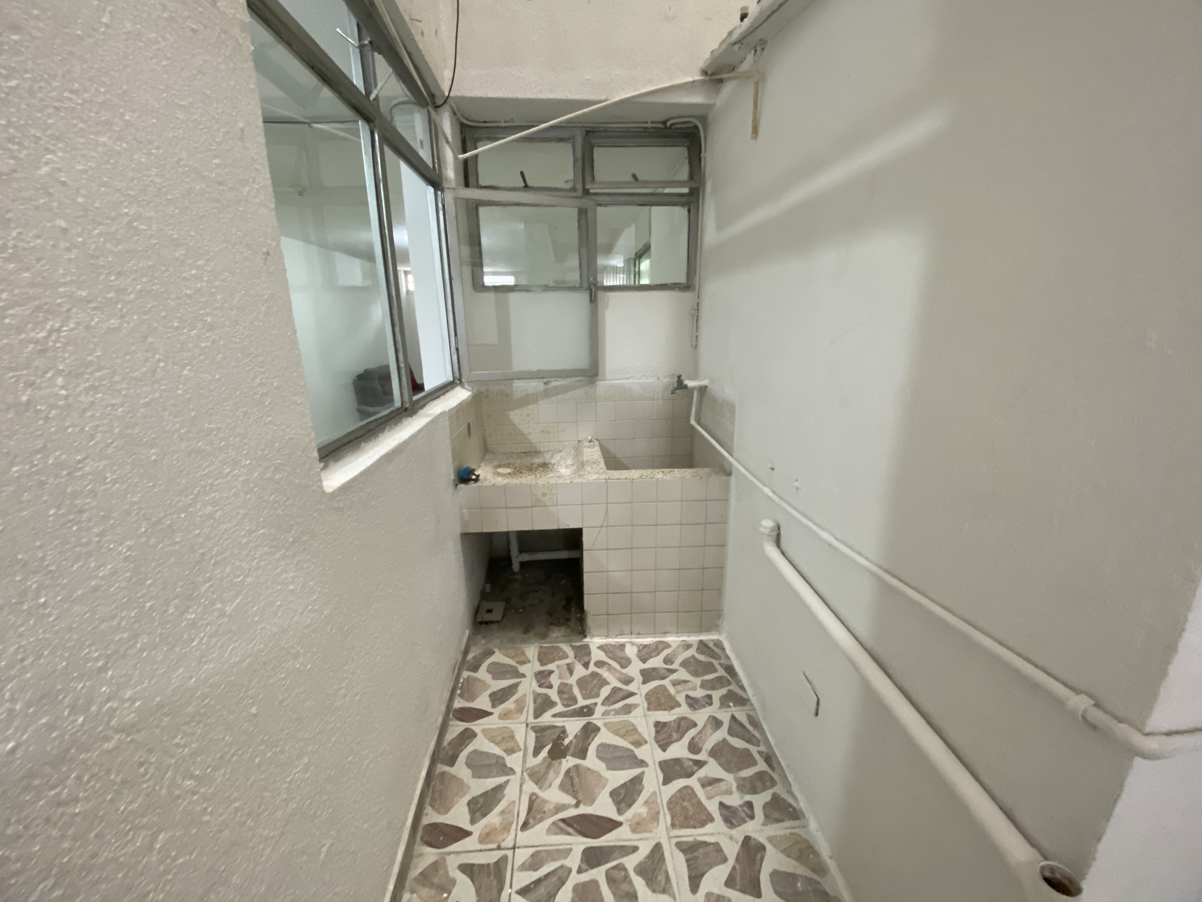 Imagen de SE RENTA APARTAMENTO AV SANTANDER CENTRO DE PEREIRA PISO -1 
