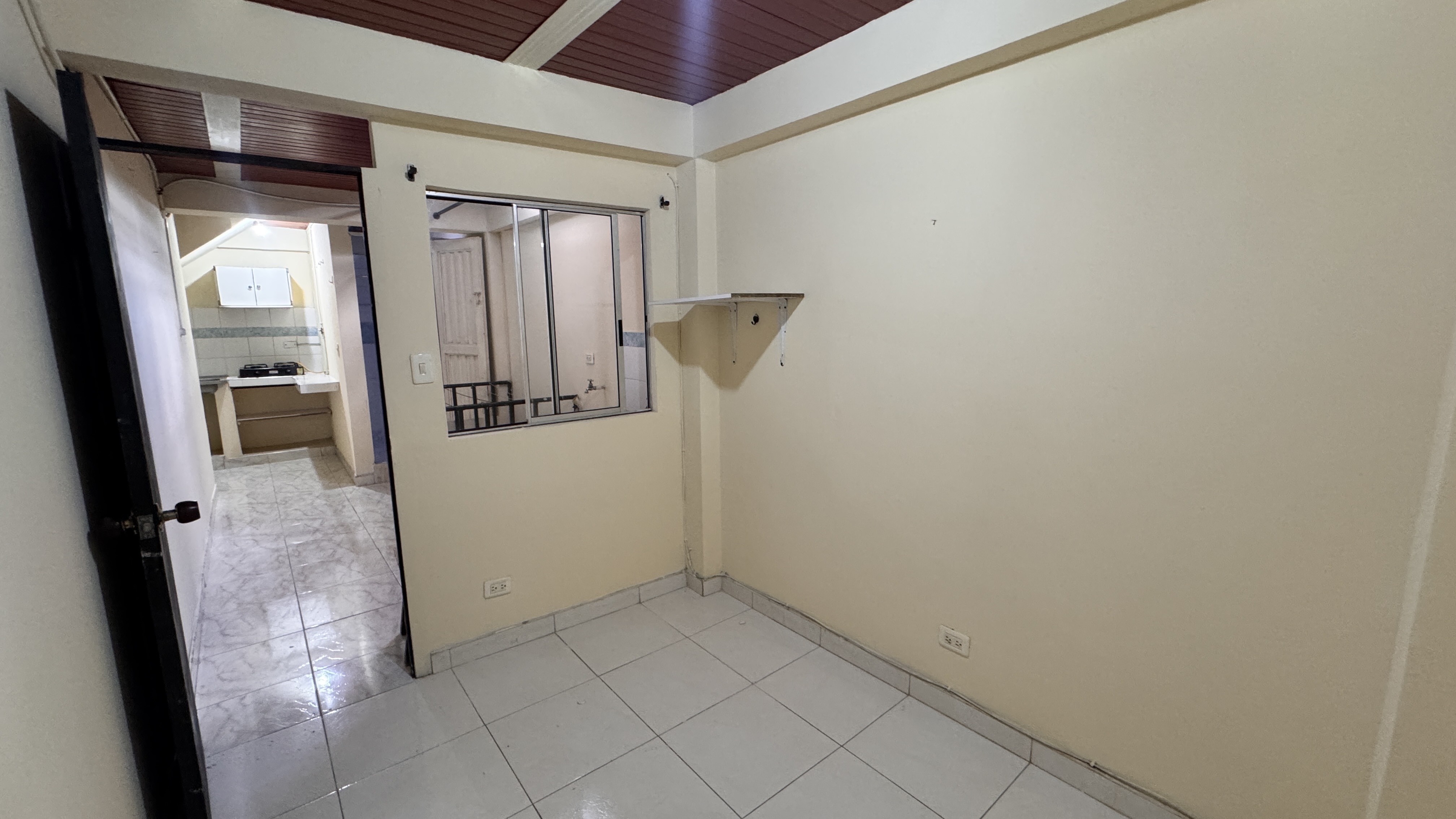 Imagen de APARTAESTUDIO en Arriendo en PEREIRA - 2500 LOTES