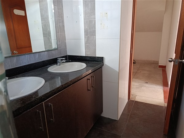 Imagen de OFICINA EN RENTA/VENTA MERCASA
