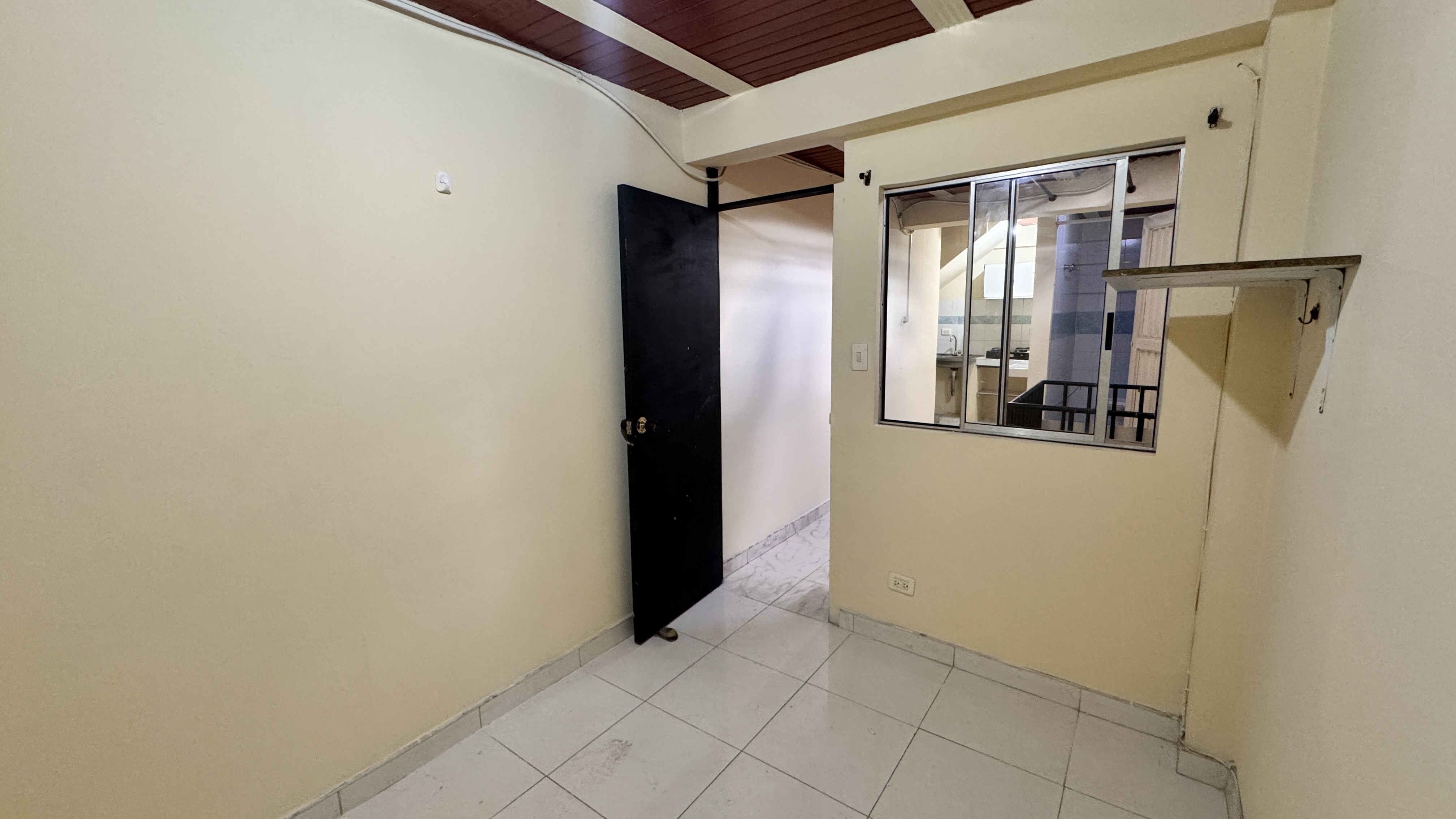 Imagen de APARTAESTUDIO en Arriendo en PEREIRA - 2500 LOTES