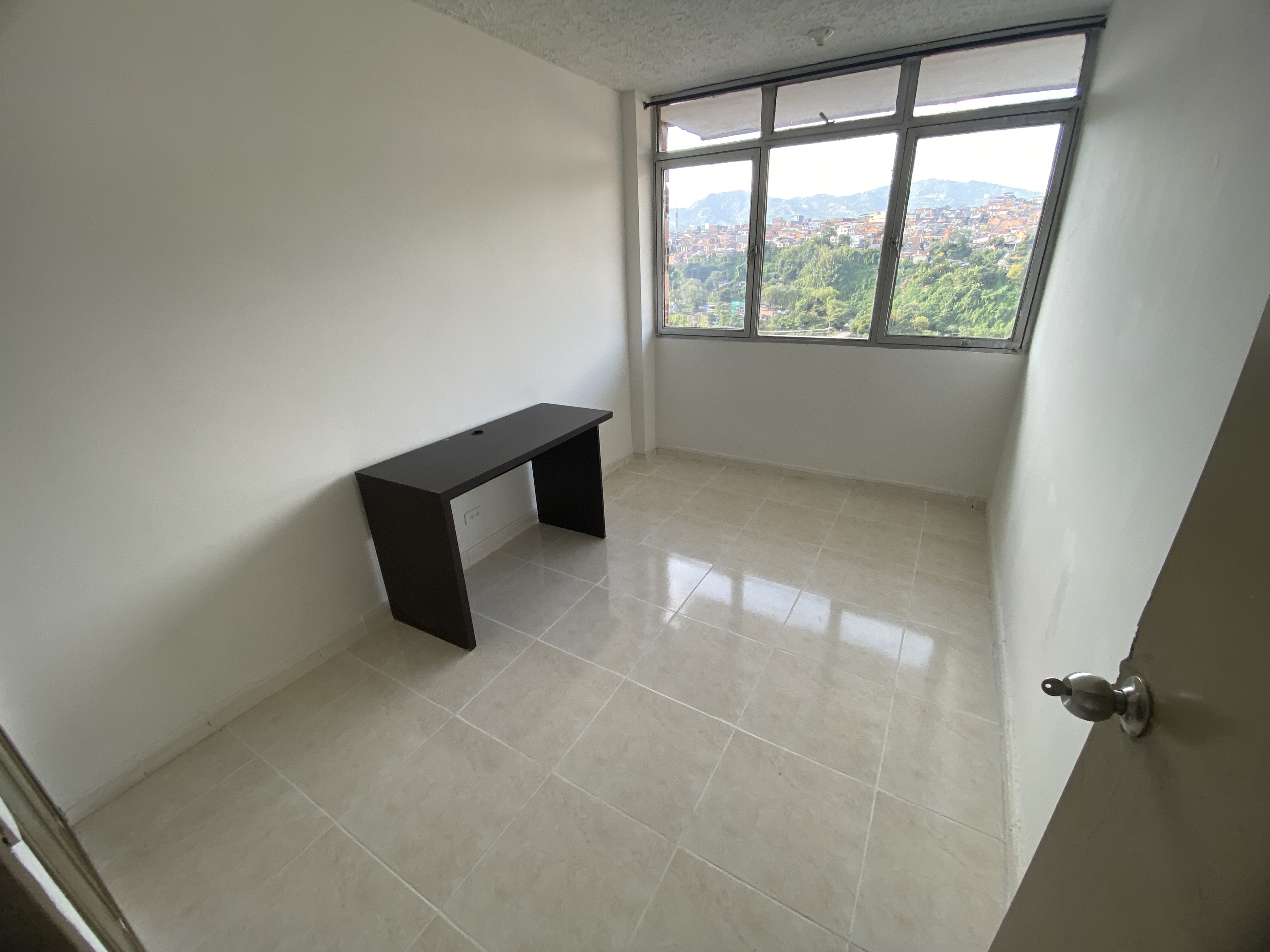 Imagen de SE RENTA APARTAMENTO AV SANTANDER CENTRO DE PEREIRA PISO -1 