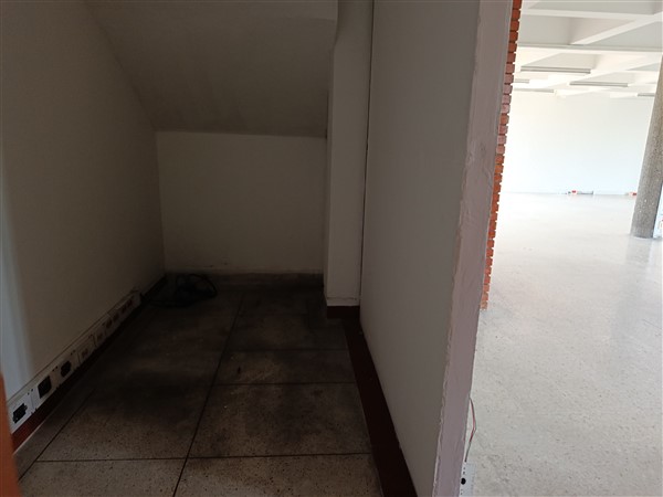Imagen de OFICINA EN RENTA/VENTA MERCASA