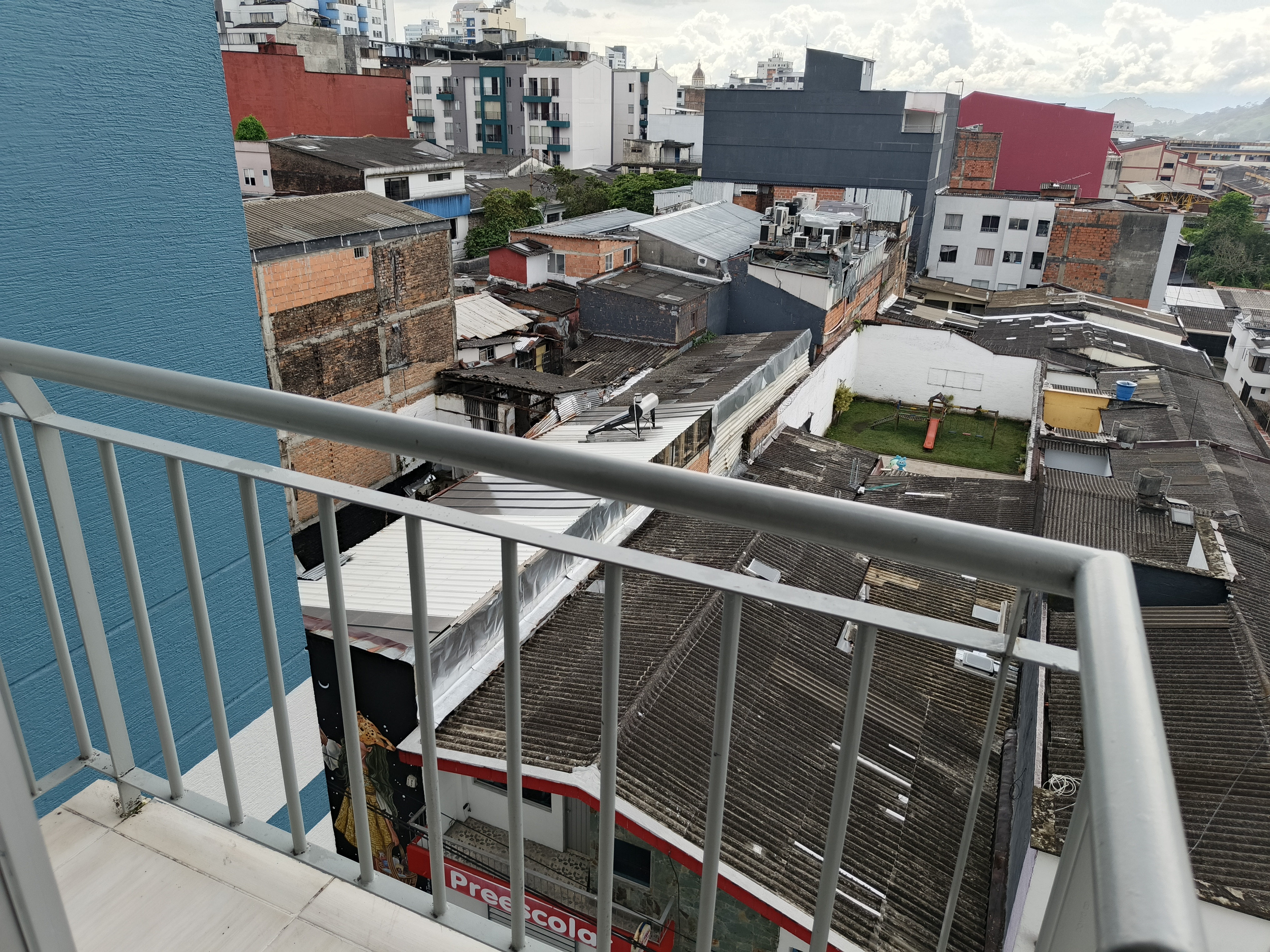 Imagen de EN RENTA APARTA ESTUDIO AMOBLADO, PEREIRA CENTRO TORRE21