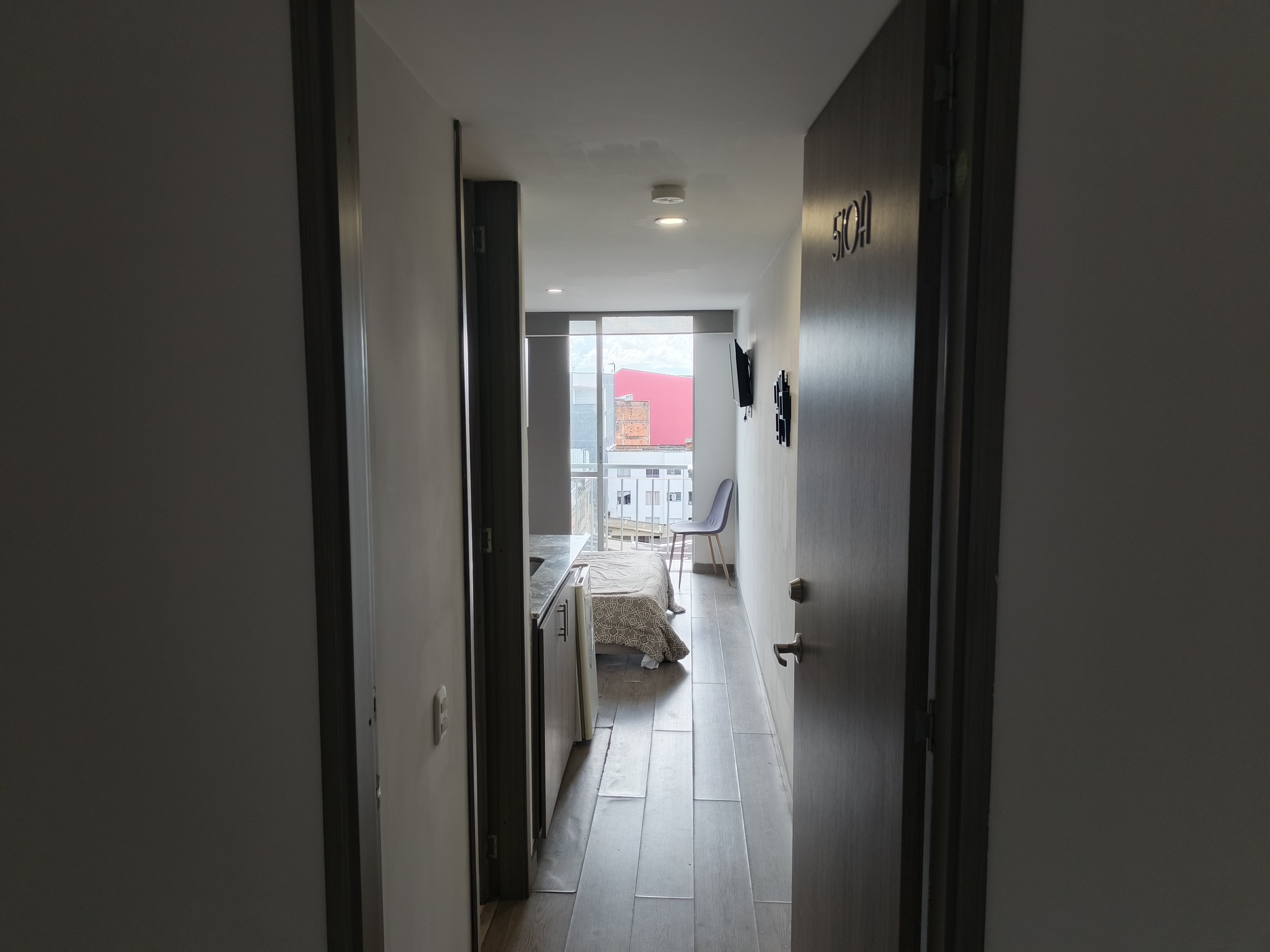 Imagen de EN RENTA APARTA ESTUDIO AMOBLADO, PEREIRA CENTRO TORRE21