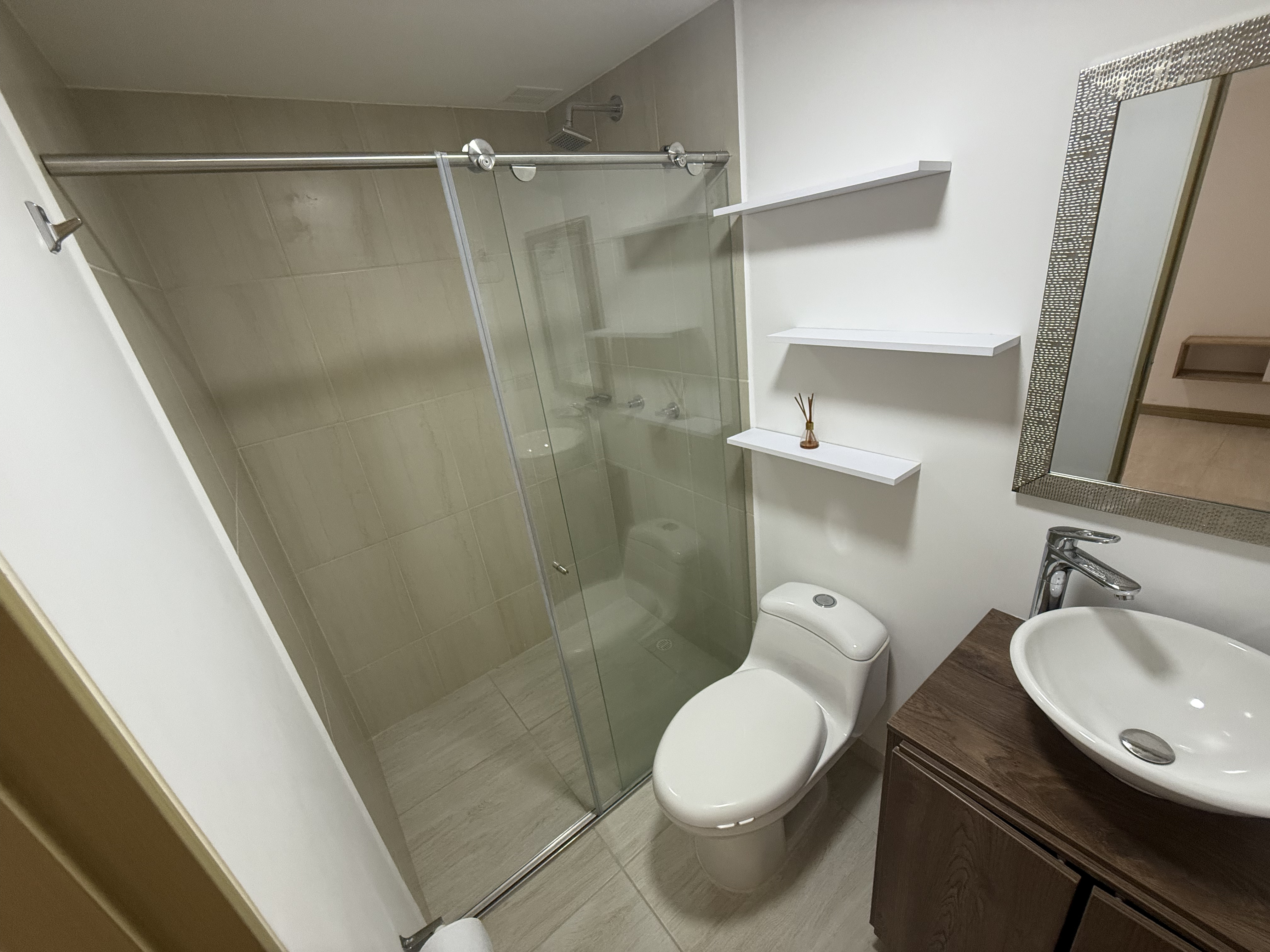 Imagen de APARTAMENTO EN VENTA CONJ. SENDEROS DE SAN SILVESTRE, AV SUR 