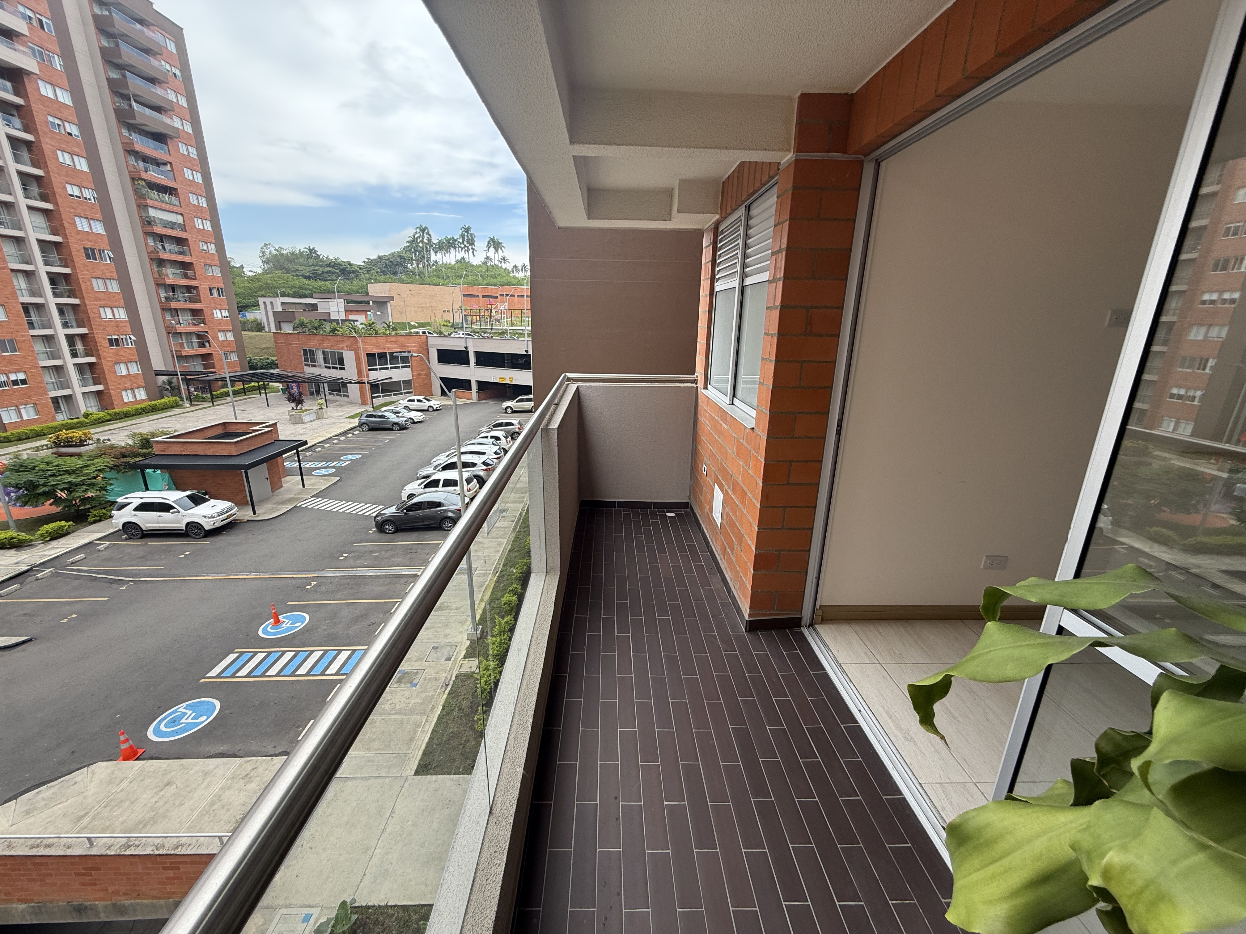 Imagen de APARTAMENTO EN VENTA CONJ. SENDEROS DE SAN SILVESTRE, AV SUR 