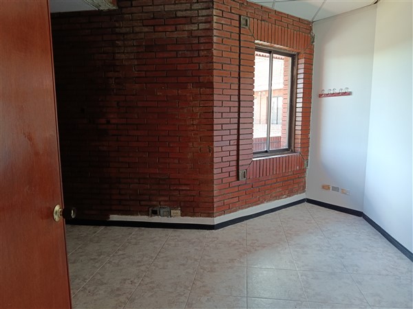 Imagen de OFICINA EN RENTA/VENTA MERCASA