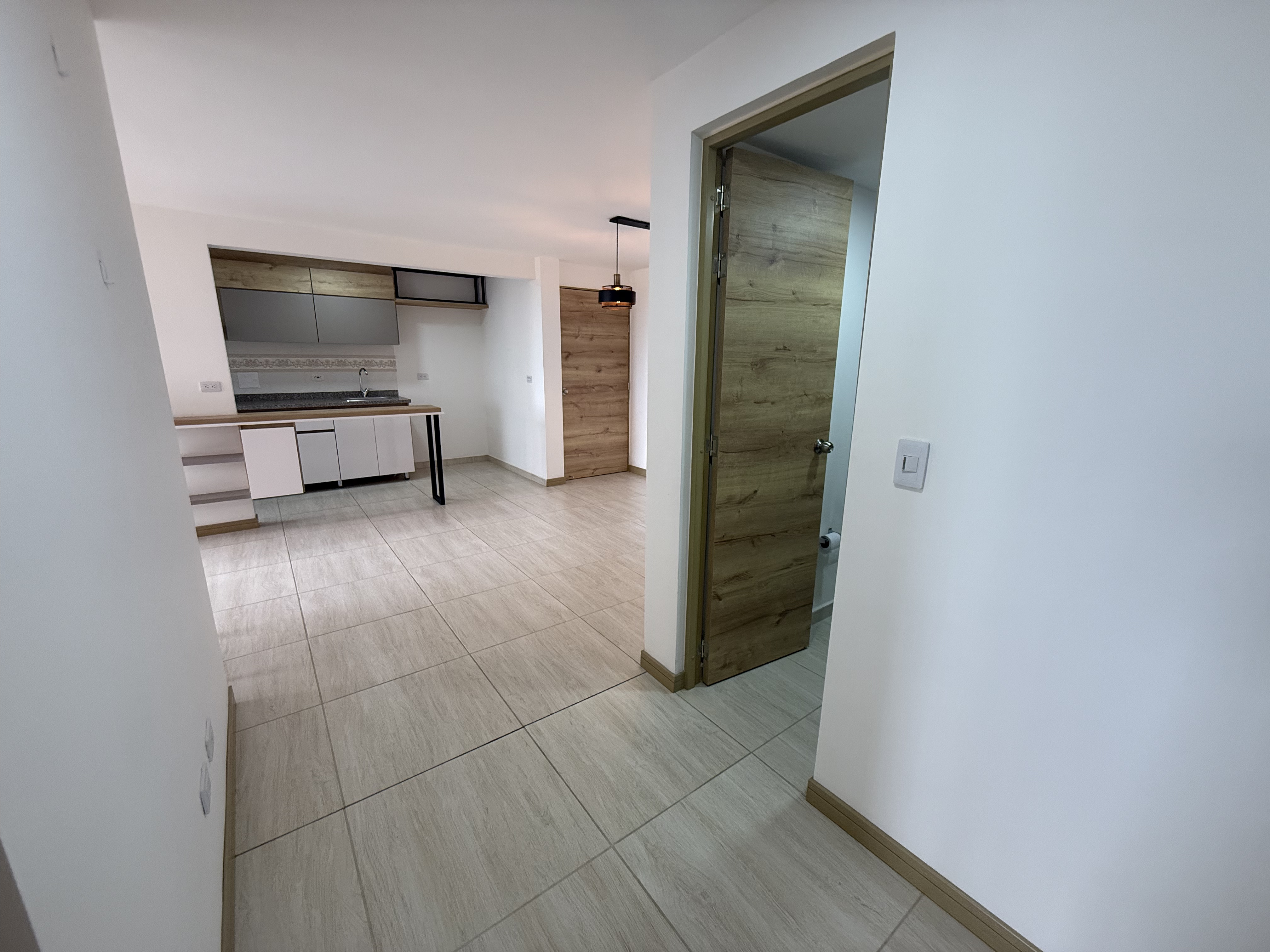 Imagen de APARTAMENTO EN VENTA CONJ. SENDEROS DE SAN SILVESTRE, AV SUR 