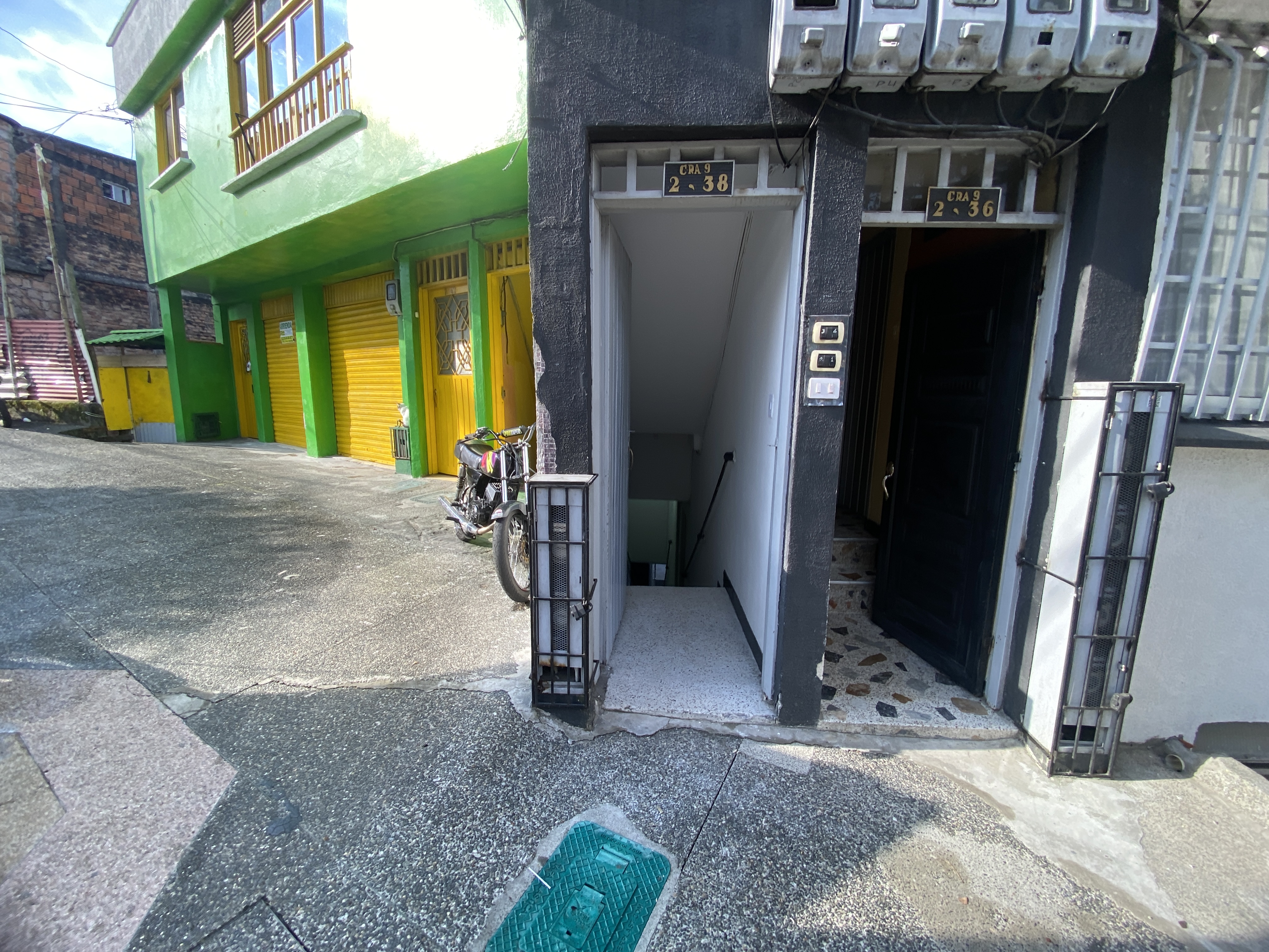 SE RENTA APARTAMENTO AV SANTANDER CENTRO DE PEREIRA PISO -1 