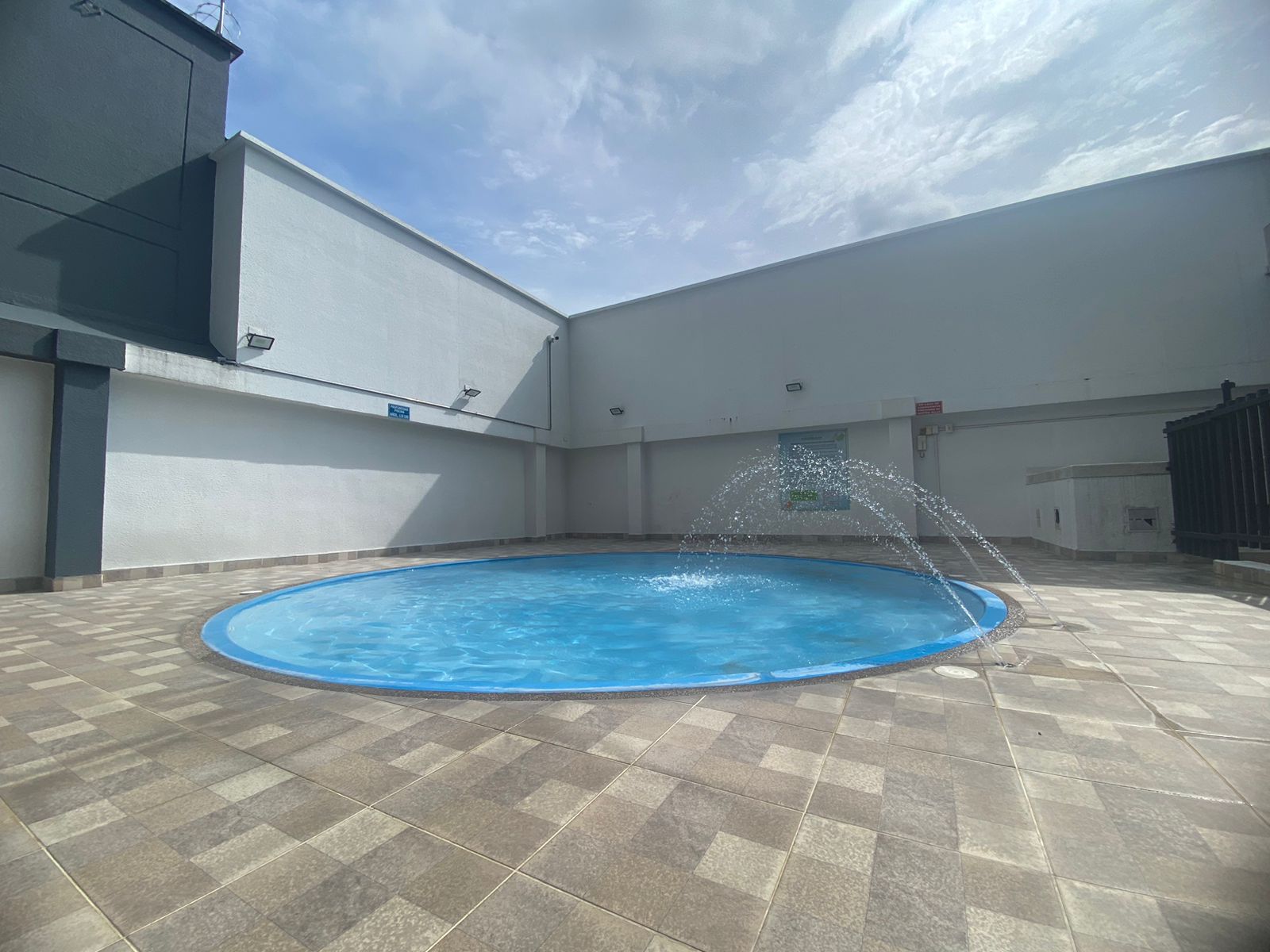 Imagen de EN RENTA APARTAMENTO EN LA CIRCUNVALAR
