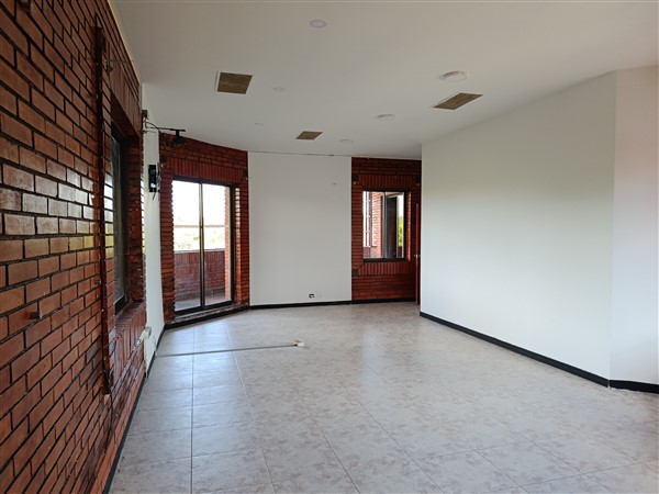 Imagen de OFICINA EN RENTA/VENTA MERCASA