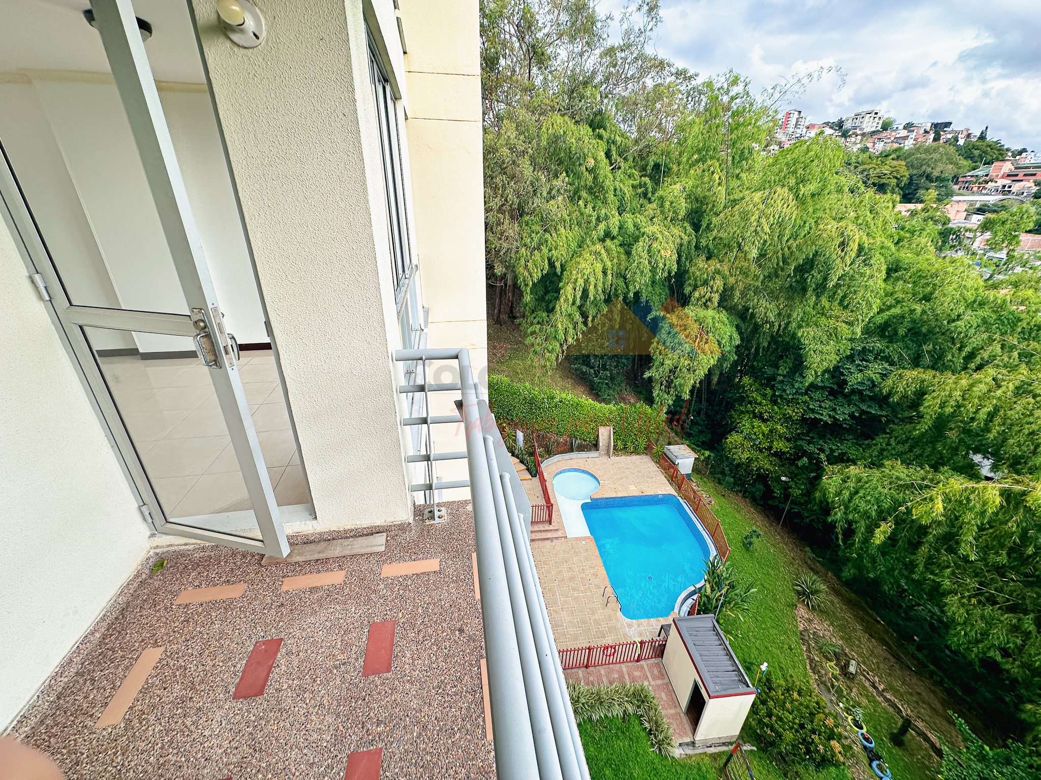 Imagen de APARTAMENTO EN VENTA/RENTA CERCA ALAMOS