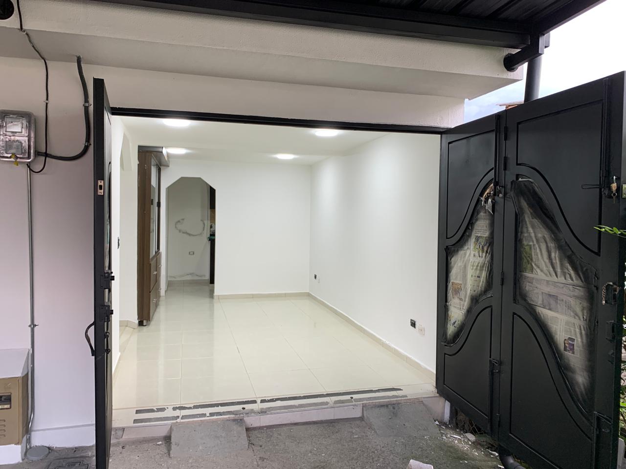 LOCAL COMERCIAL EN RENTA DOSQUEBRADAS RISARALDA