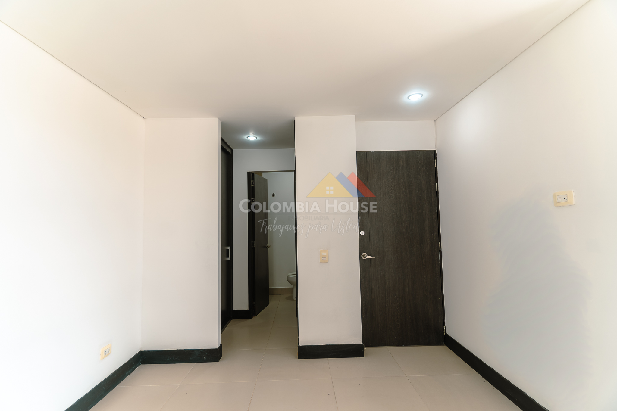 Imagen de EN RENTA APARTAMENTO EN LA CIRCUNVALAR
