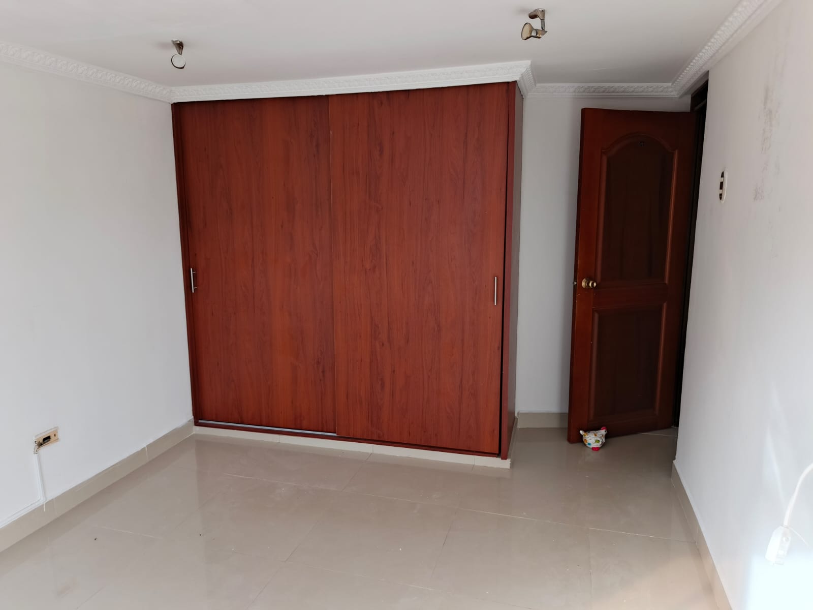 Imagen de SE VENDE CASA DUPLEX EN SANTA MONICA DOSQUEBRADAS