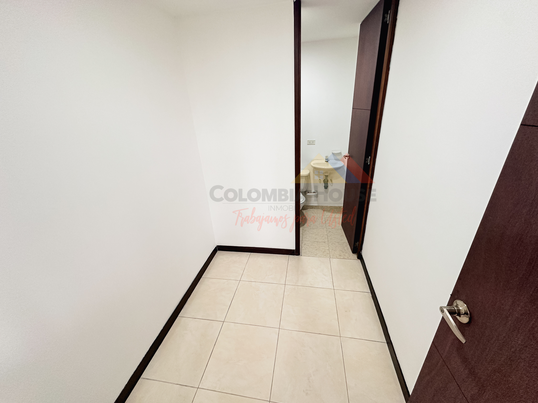 Imagen de APARTAMENTO EN VENTA/RENTA CERCA ALAMOS