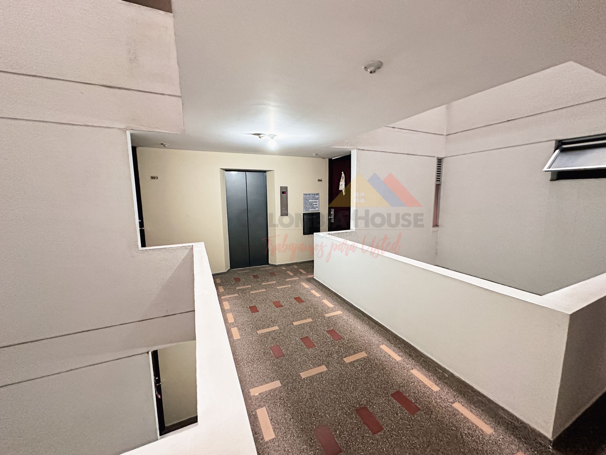 Imagen de APARTAMENTO EN VENTA/RENTA CERCA ALAMOS