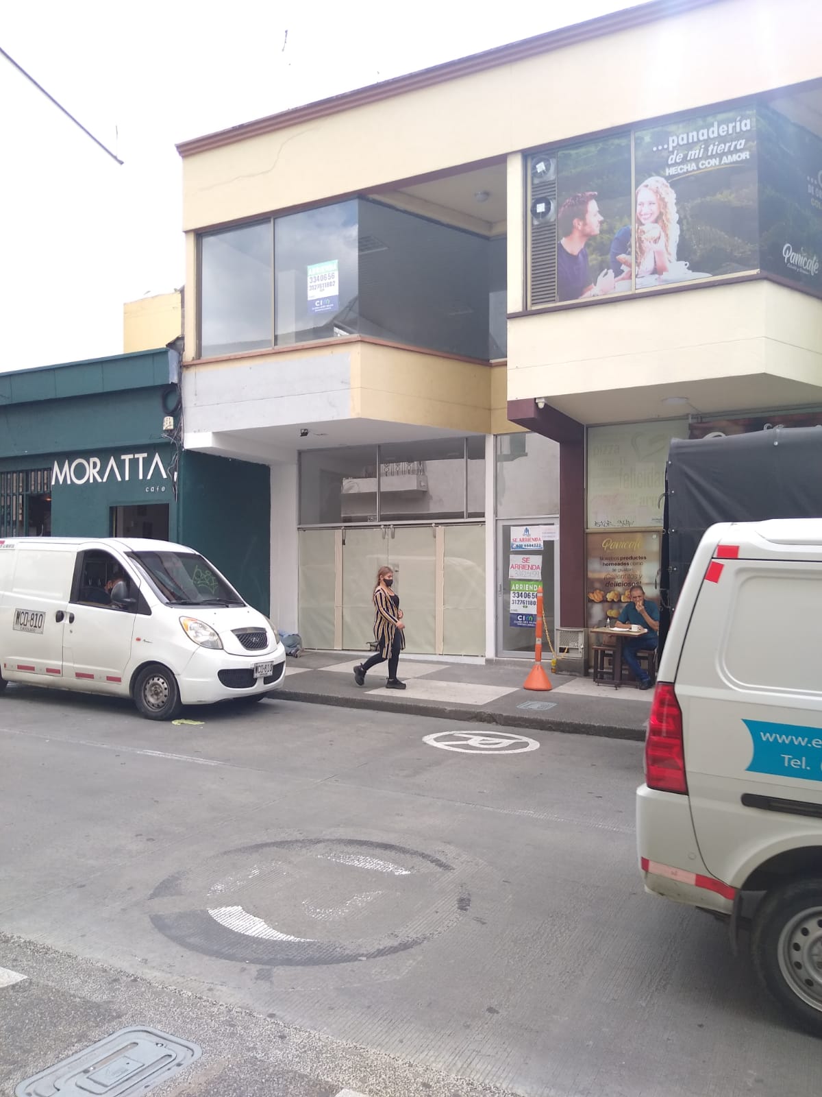 SE RENTA LOCAL CALLE 23 CON 6 CENTRO DE PEREIRA 
