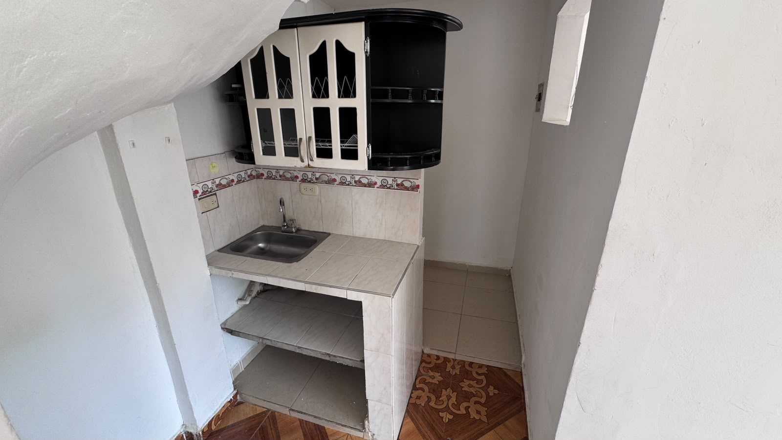 Imagen de APARTAESTUDIO-LOCAL EN RENTA - VILLA NAVARRA CUBA