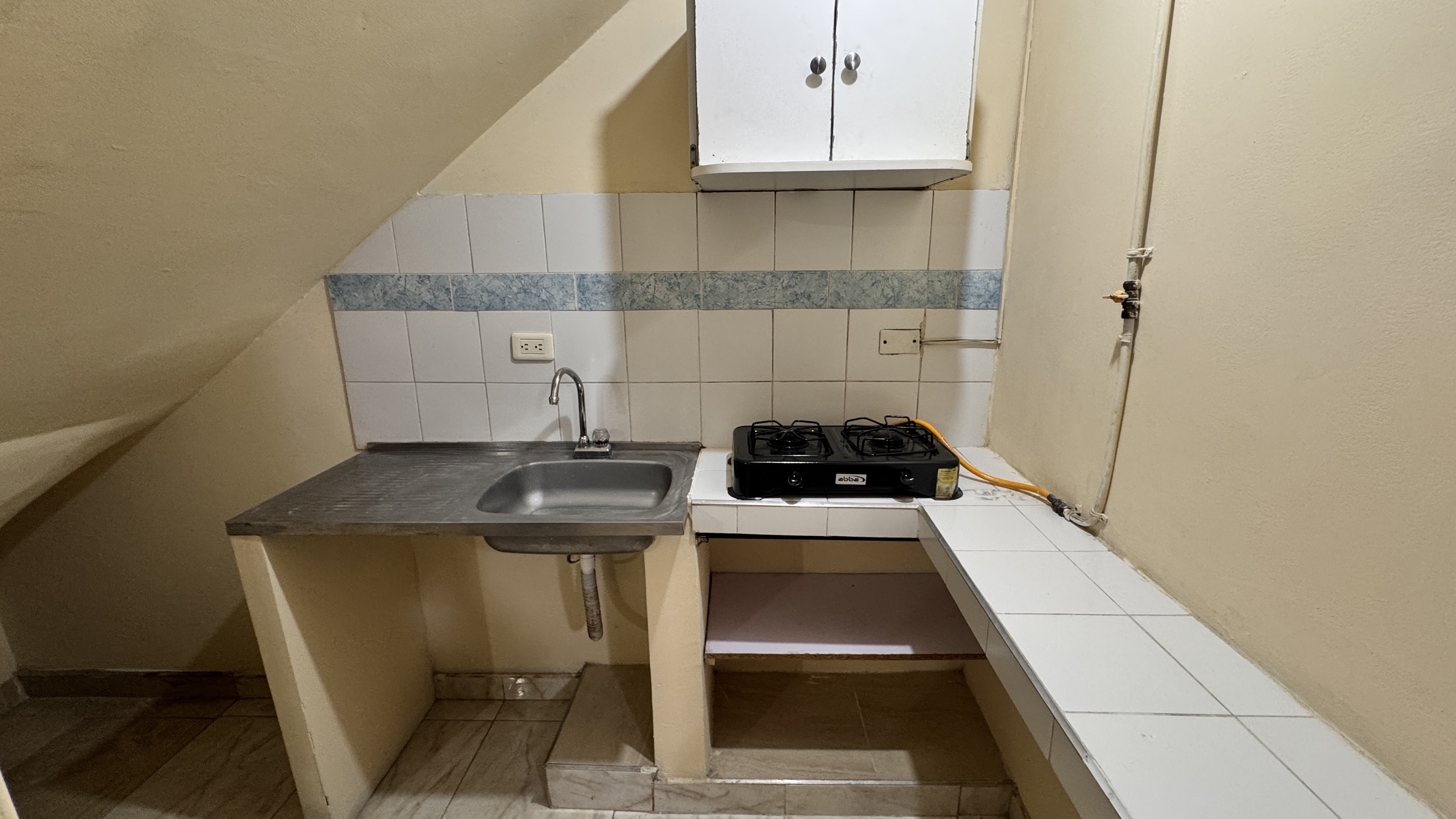 Imagen de APARTAESTUDIO en Arriendo en PEREIRA - 2500 LOTES
