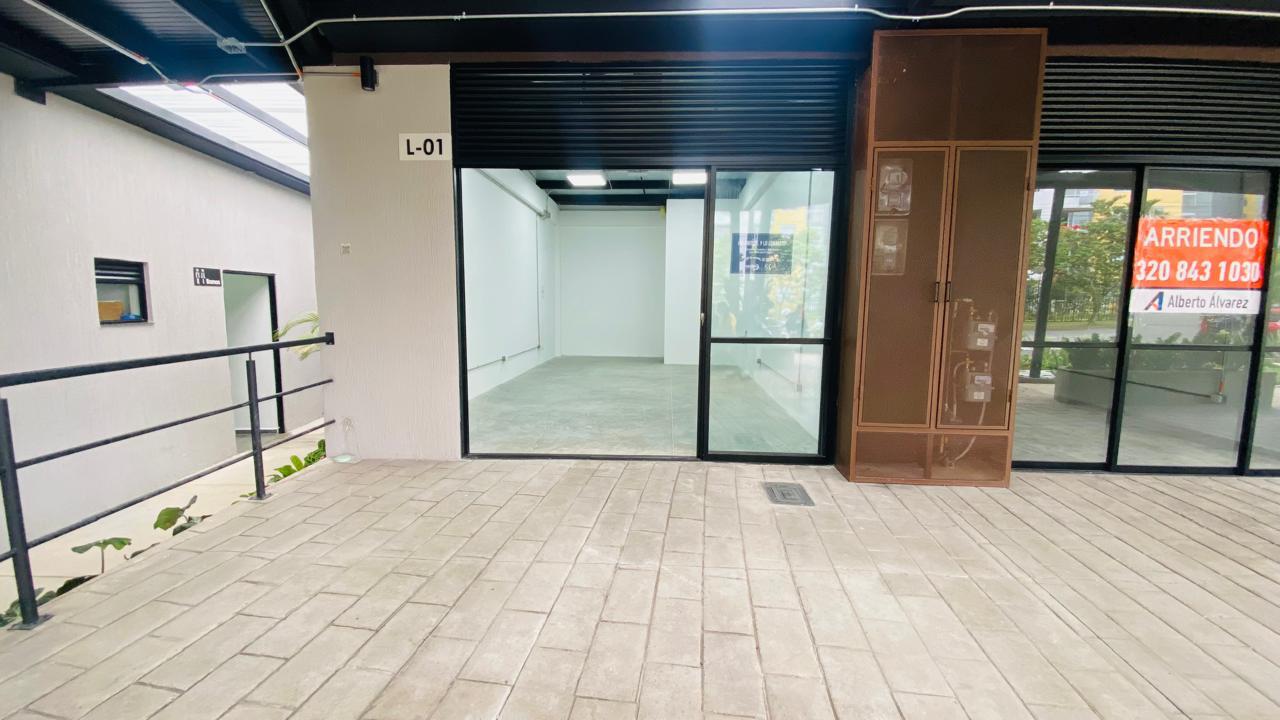 Imagen de LOCAL EN RENTA MALL KOA  ZONA ROSA DOSQUEBRADAS