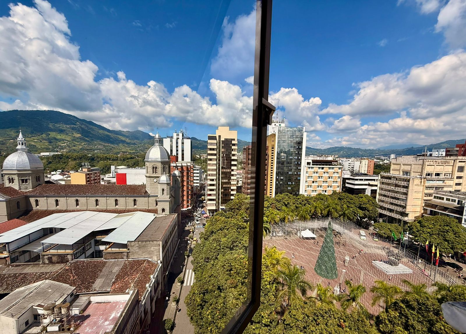 Imagen de PENT HOUSE EN RENTA EN LA PLAZA DE BOLIVAR PEREIRA