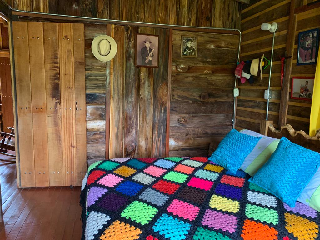 Imagen de EN VENTA CHALET AMOBLADO SECTOR LA FLORIDA (IN-380)