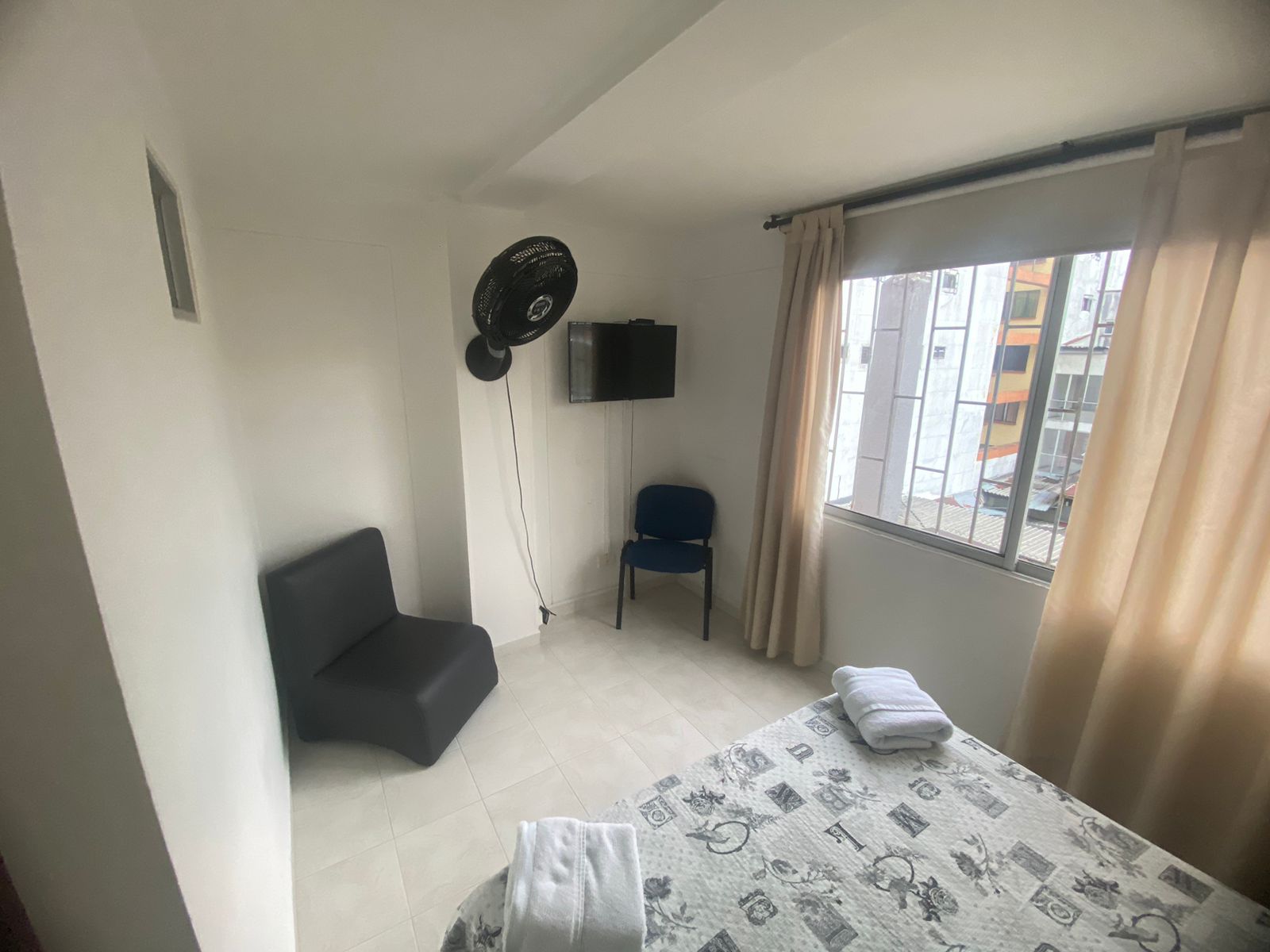Imagen de Se renta espectacular aparta estudio ubicado en el centro de Pereira