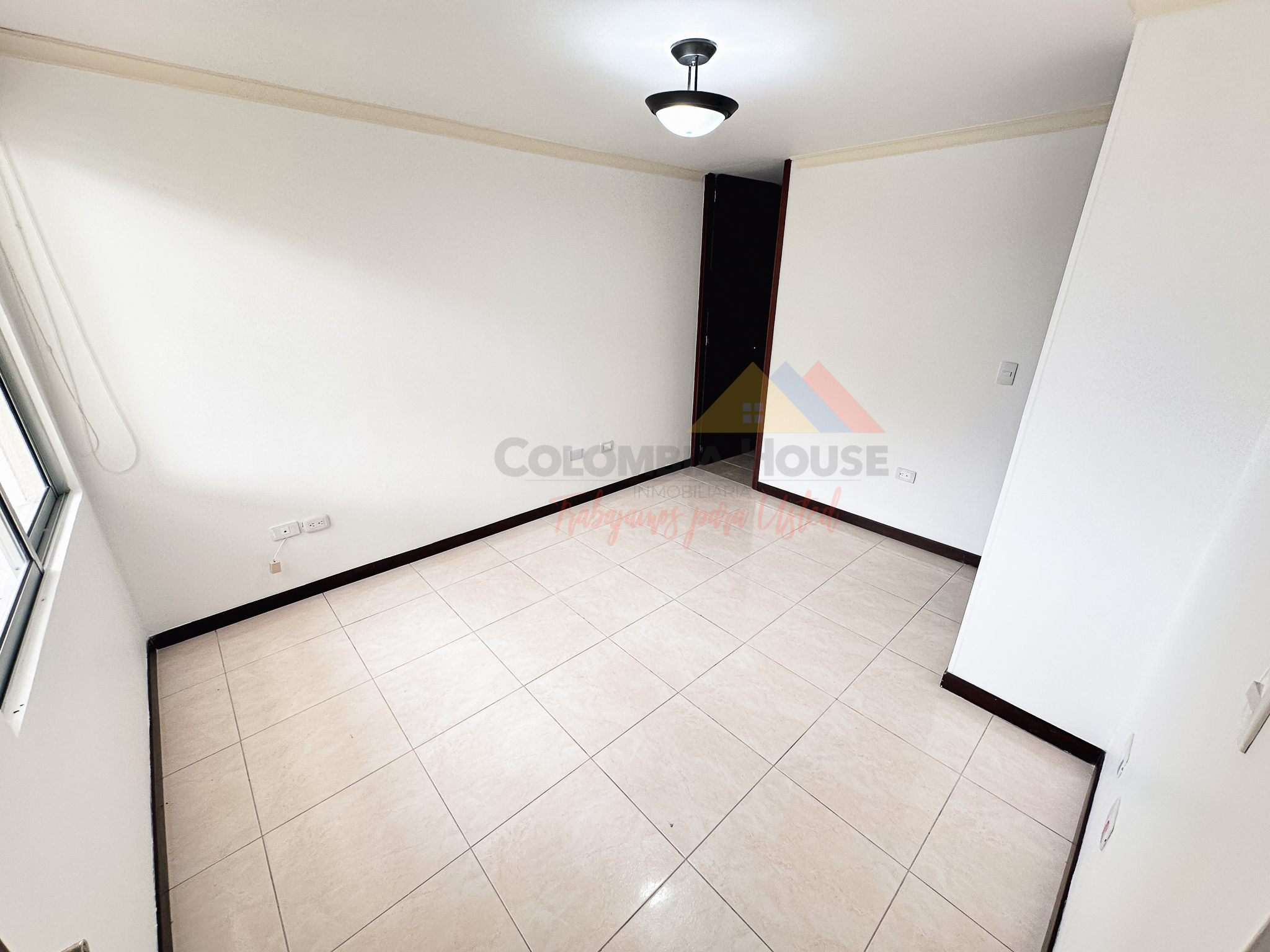 Imagen de APARTAMENTO EN VENTA/RENTA CERCA ALAMOS