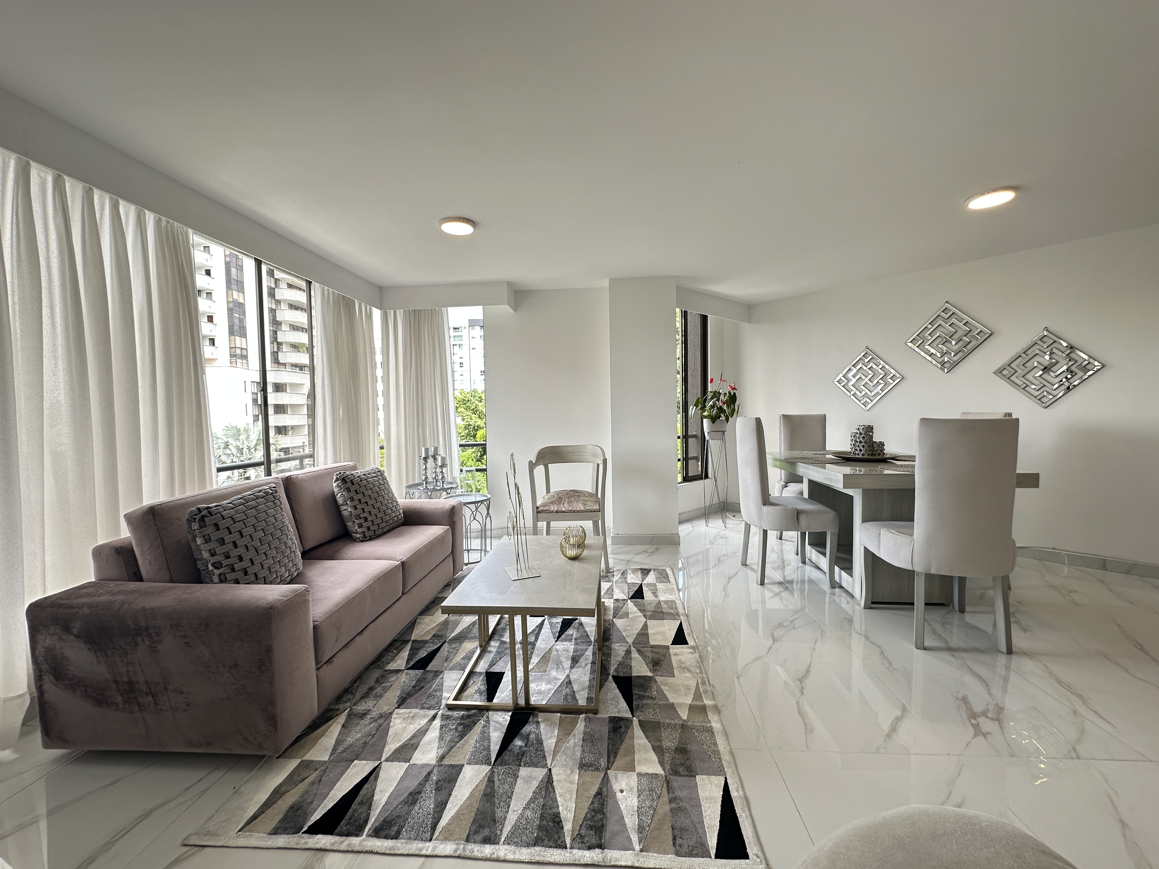 APARTAMENTO en Arriendo y Venta en PEREIRA - PINARES