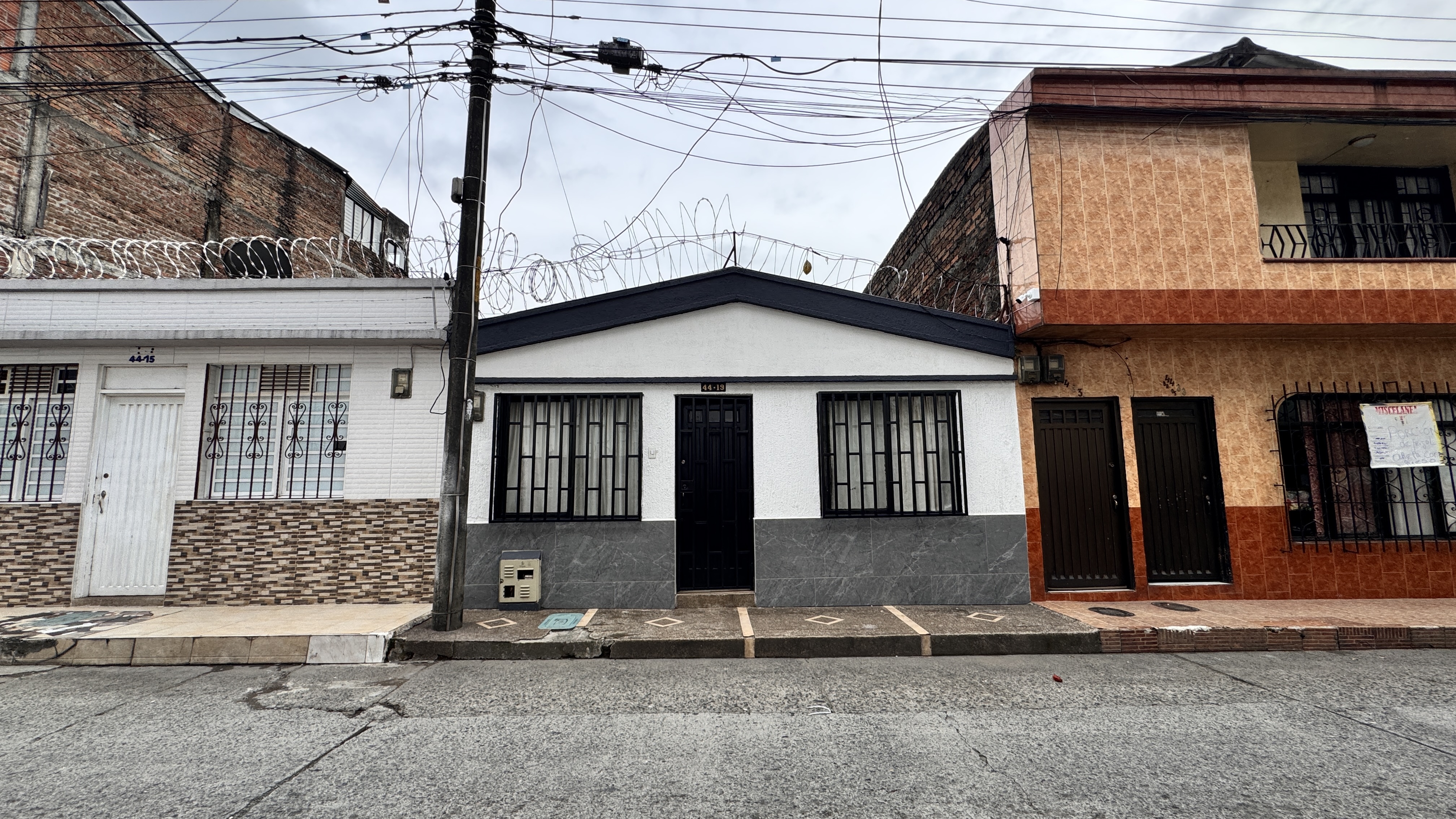 APARTAESTUDIO EN RENTA SECTOR TURIN