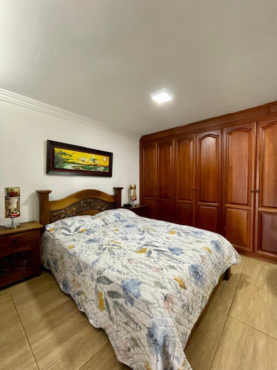 Imagen de En Venta Hemosa y Amplia Casa Av Sur- Pereira
