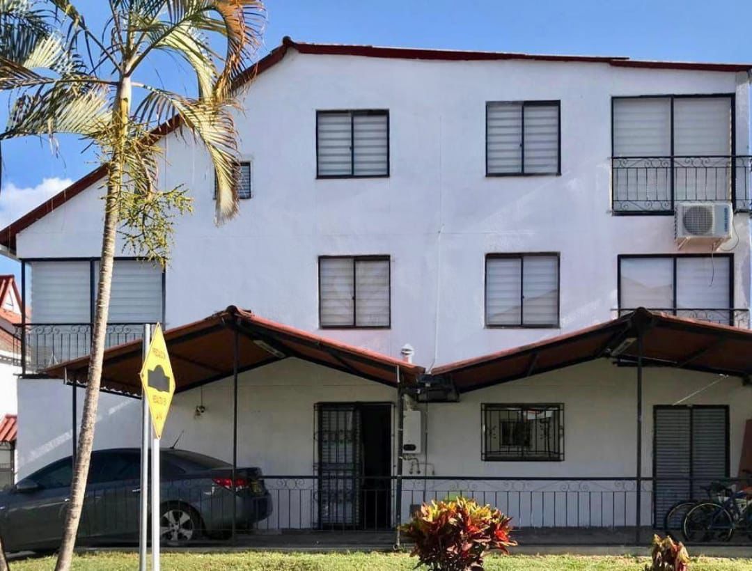 Imagen de En Venta Hemosa y Amplia Casa Av Sur- Pereira