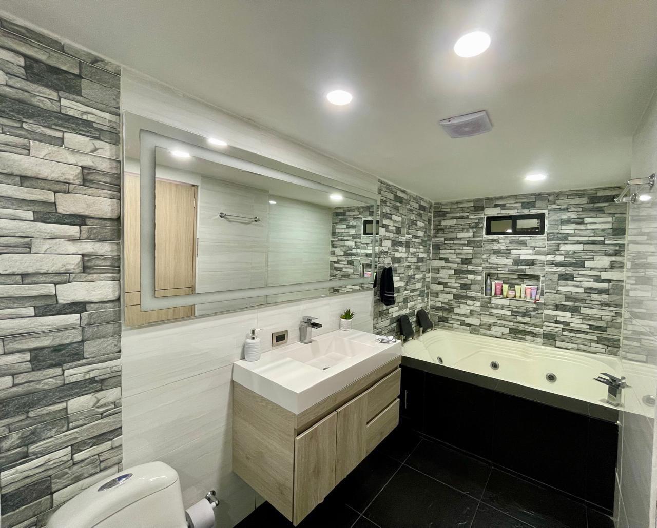 Imagen de En Venta Hemosa y Amplia Casa Av Sur- Pereira