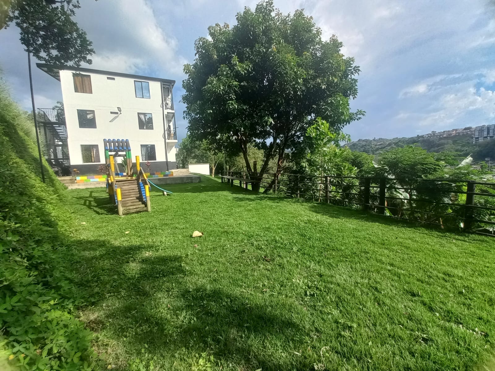 Venta Edificio Apartamentos Pereira La Dulcera