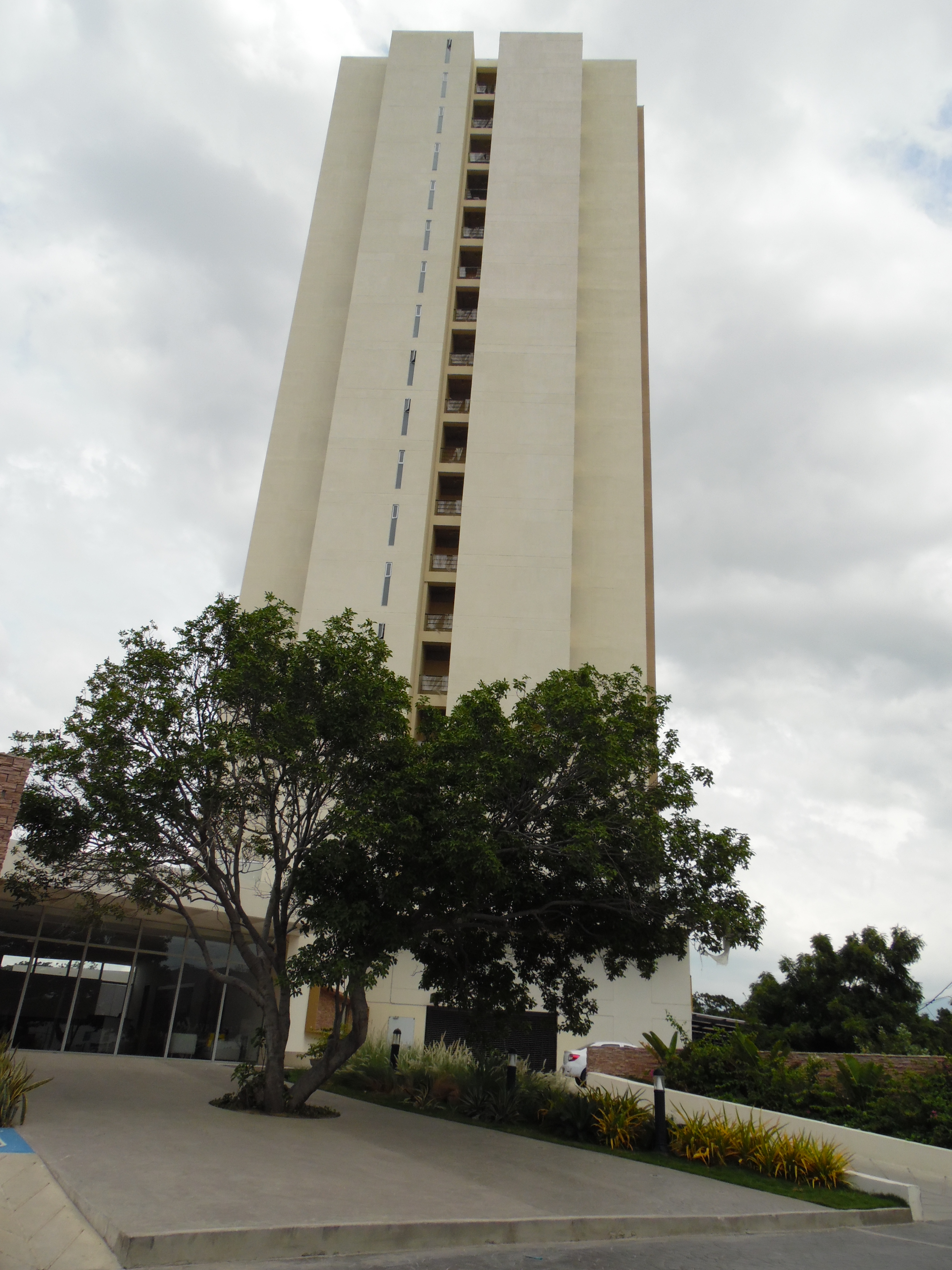 APARTAMENTO EN VENTA SANTA MARTA  SECTOR BAVARIA