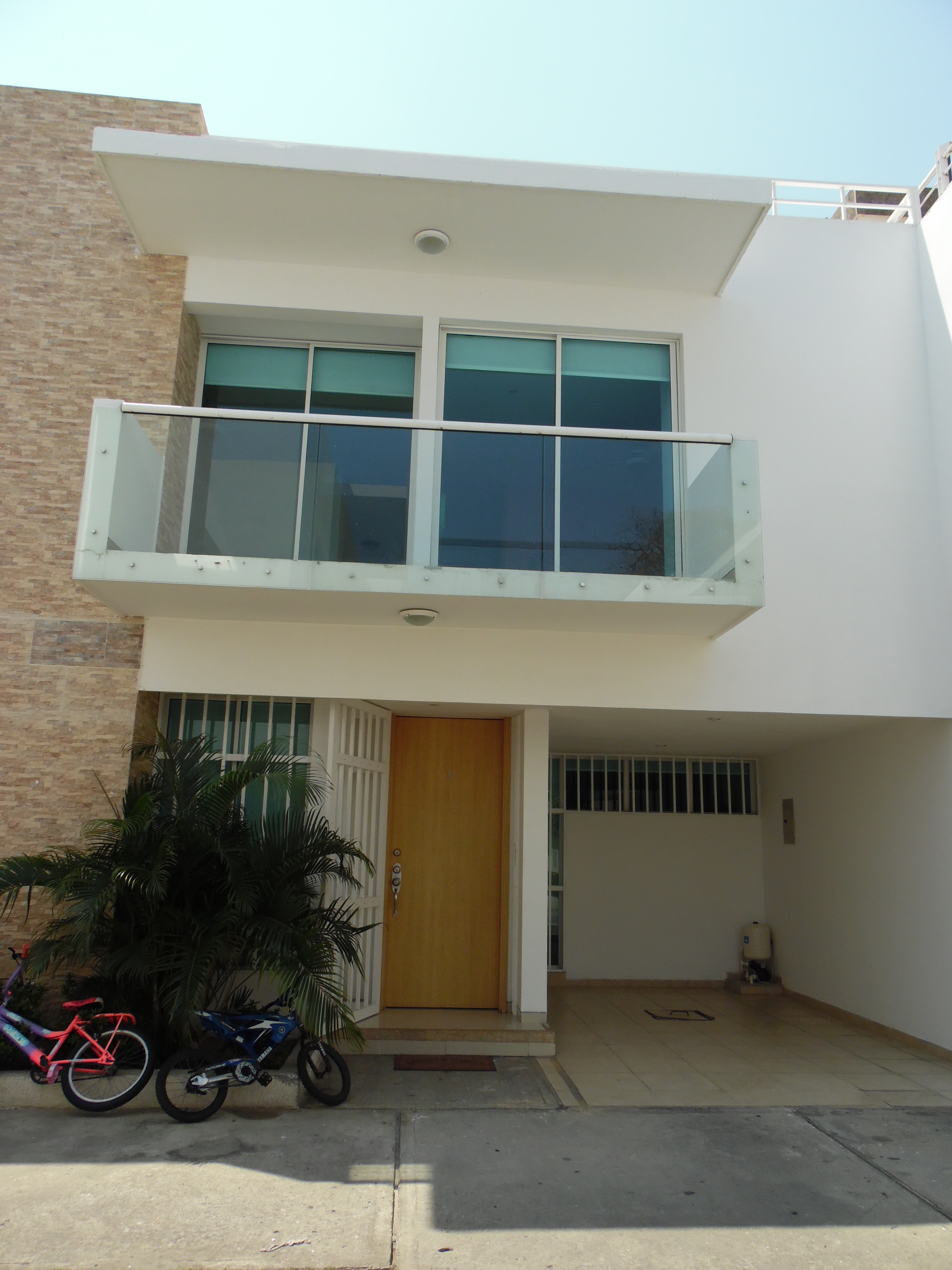CASA EN VENTA BAVARIA SANTA MARTA
