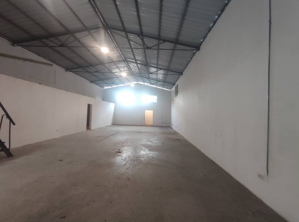 Galpon en Alquiler Av Lisandro Alvarado UP-9580325 - Foto 4