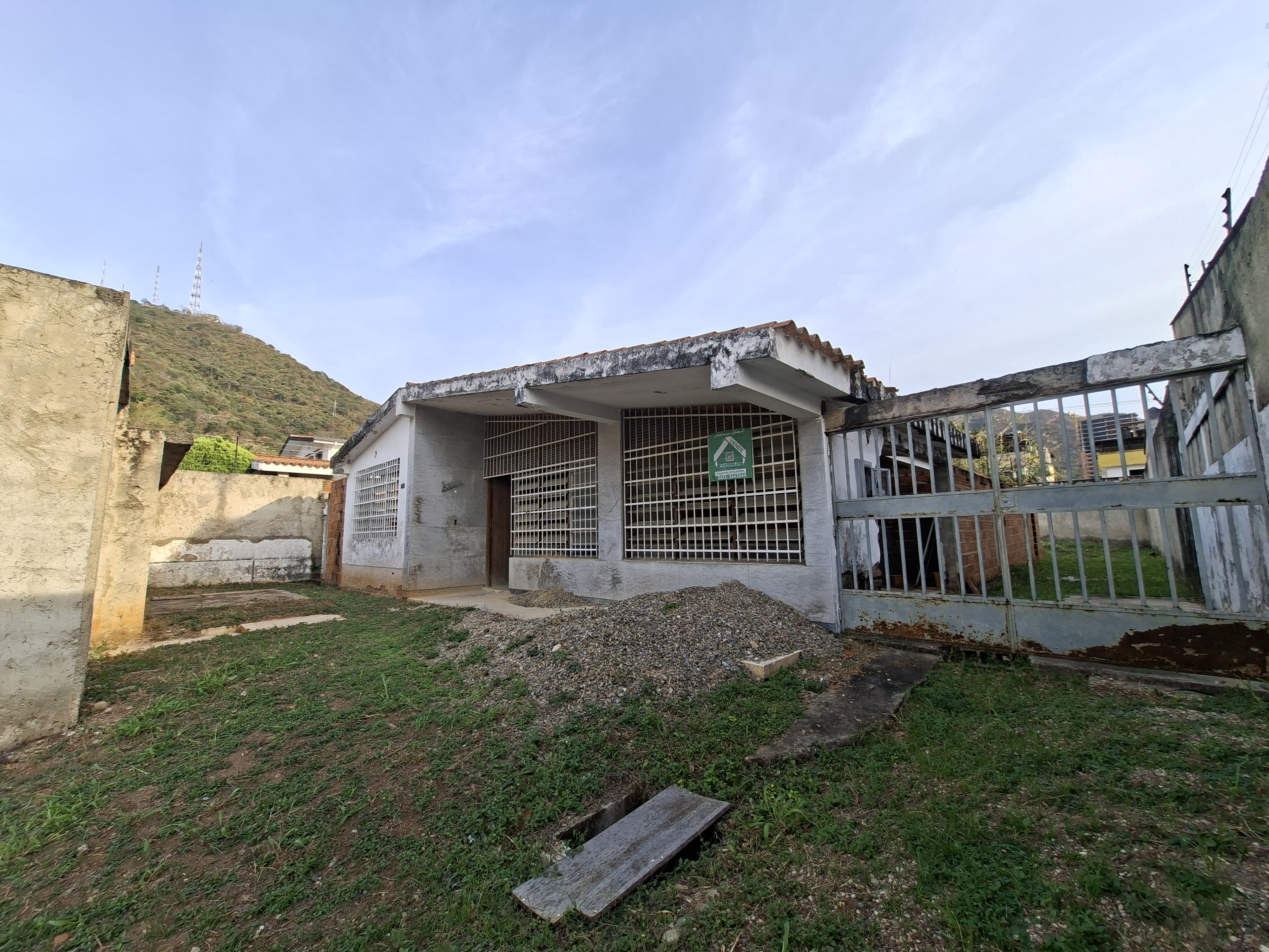 Casa en Venta obra Gris El Trigal Valencia Carabobo UP-9767819 - Foto 4