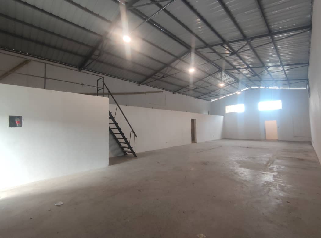 Galpon en Alquiler Av Lisandro Alvarado UP-9580325 - Foto 5