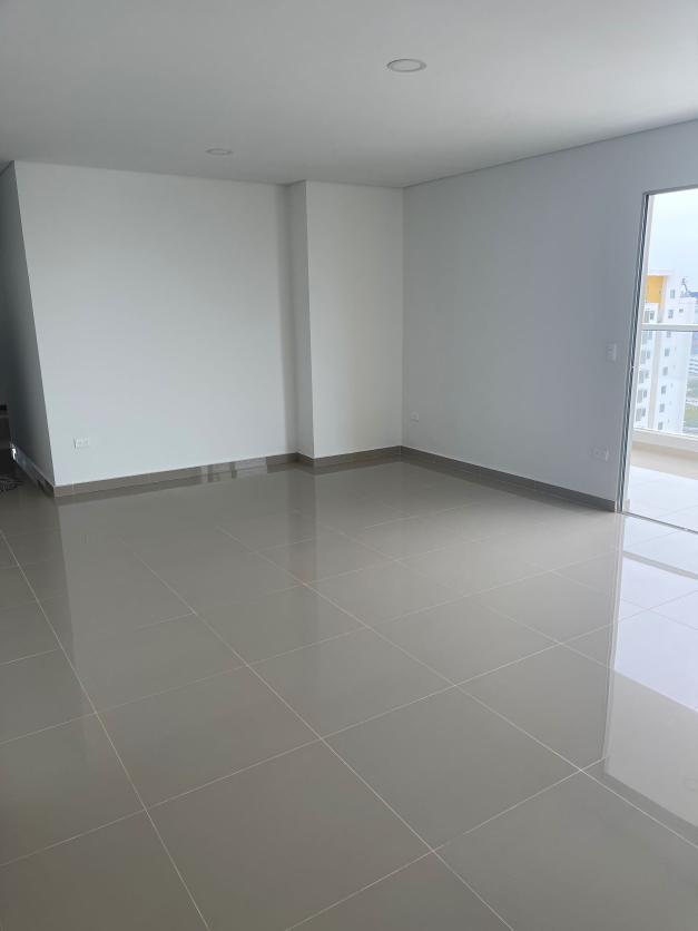 APARTAMENTO EN ARRIENDO MANGA - CARTAGENA