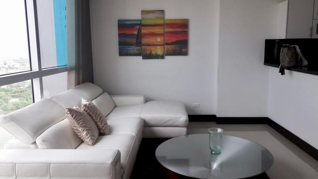 APARTAMENTO EN VENTA, CABRERO - CARTAGENA