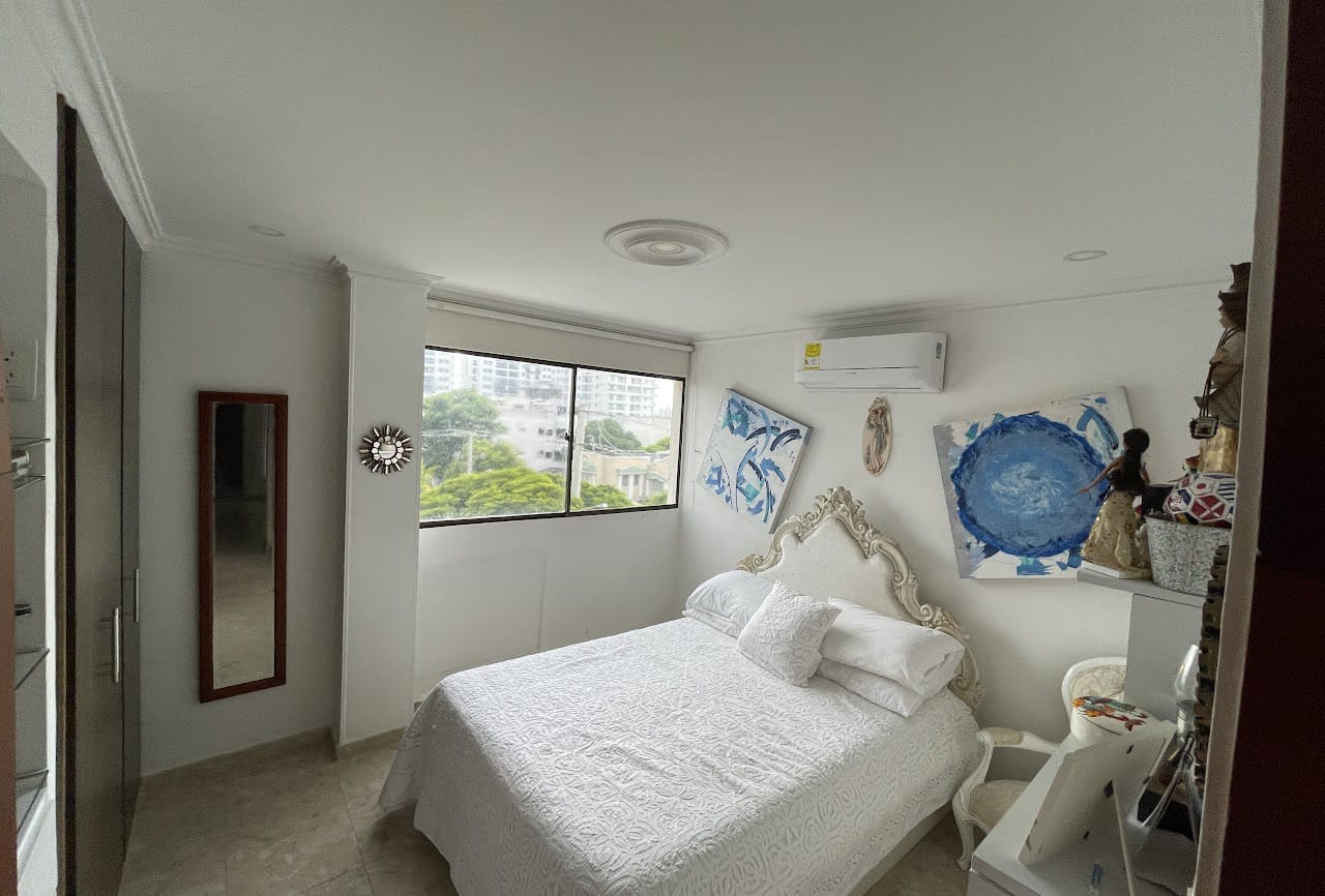 APARTAMENTO EN VENTA CRESPO - CARTAGENA