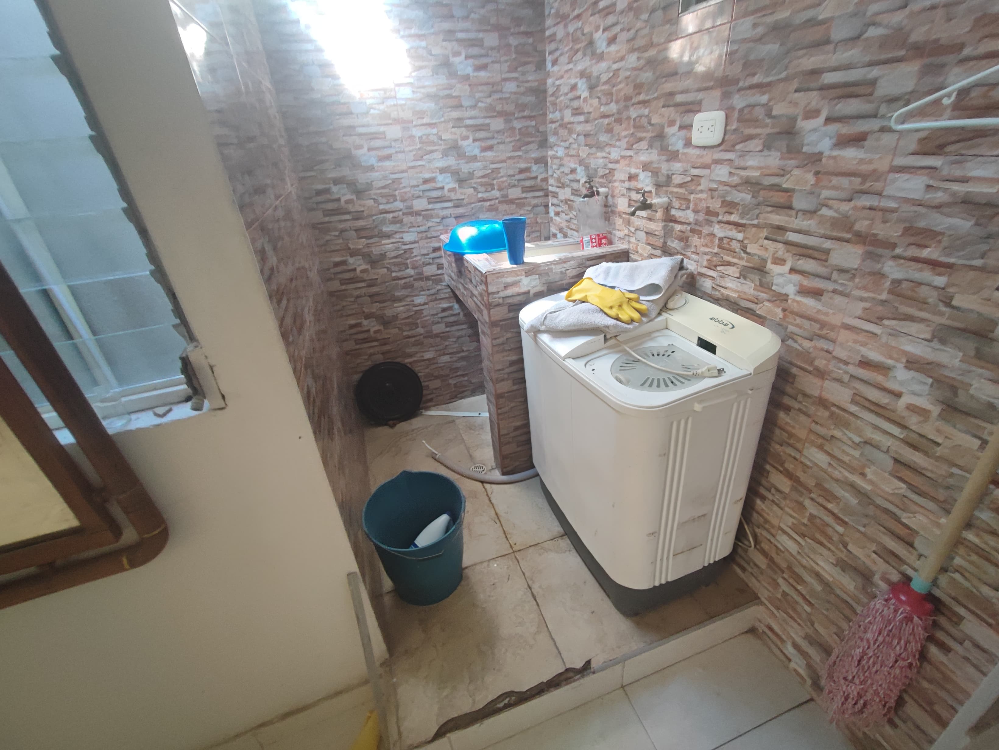 OFICINA EN ARRIENDO BARRIO CHILE - CARTAGENA