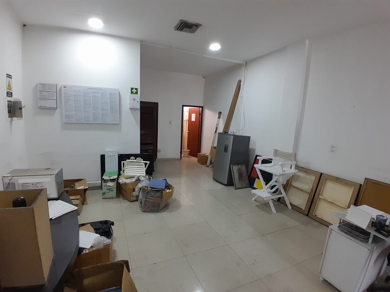LOCAL EN ARRIENDO BOCAGRANDE - CARTAGENA