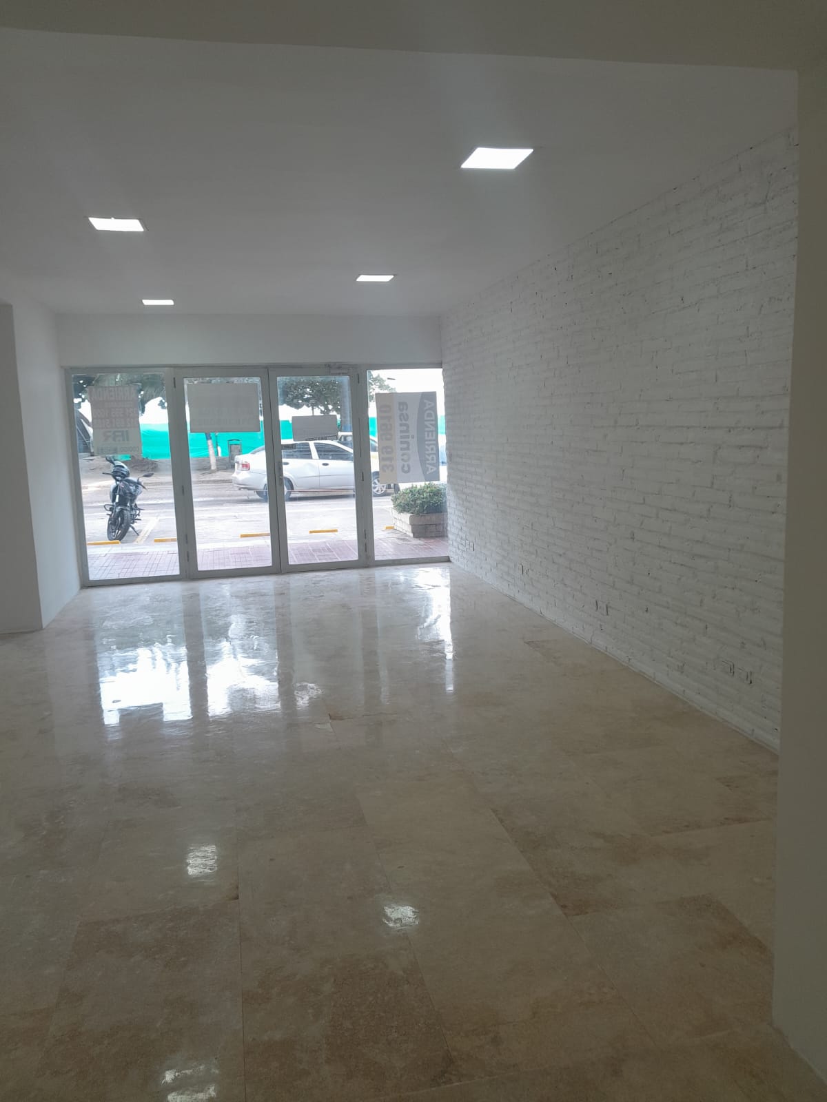 LOCAL EN ARRIENDO BOCAGRANDE - CARTAGENA