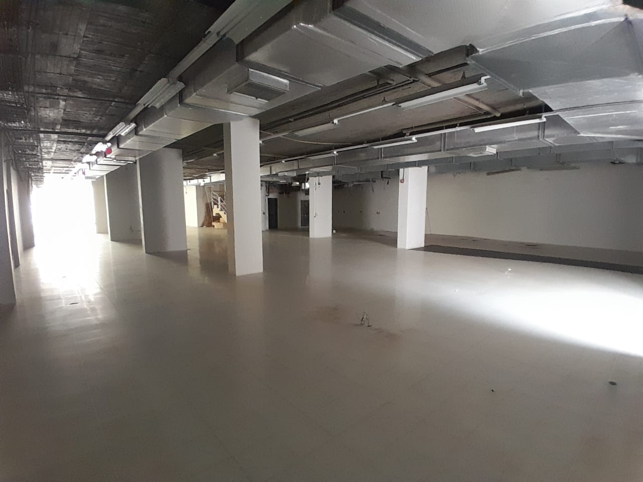 LOCAL EN ARRIENDO BOCAGRANDE - CARTAGENA