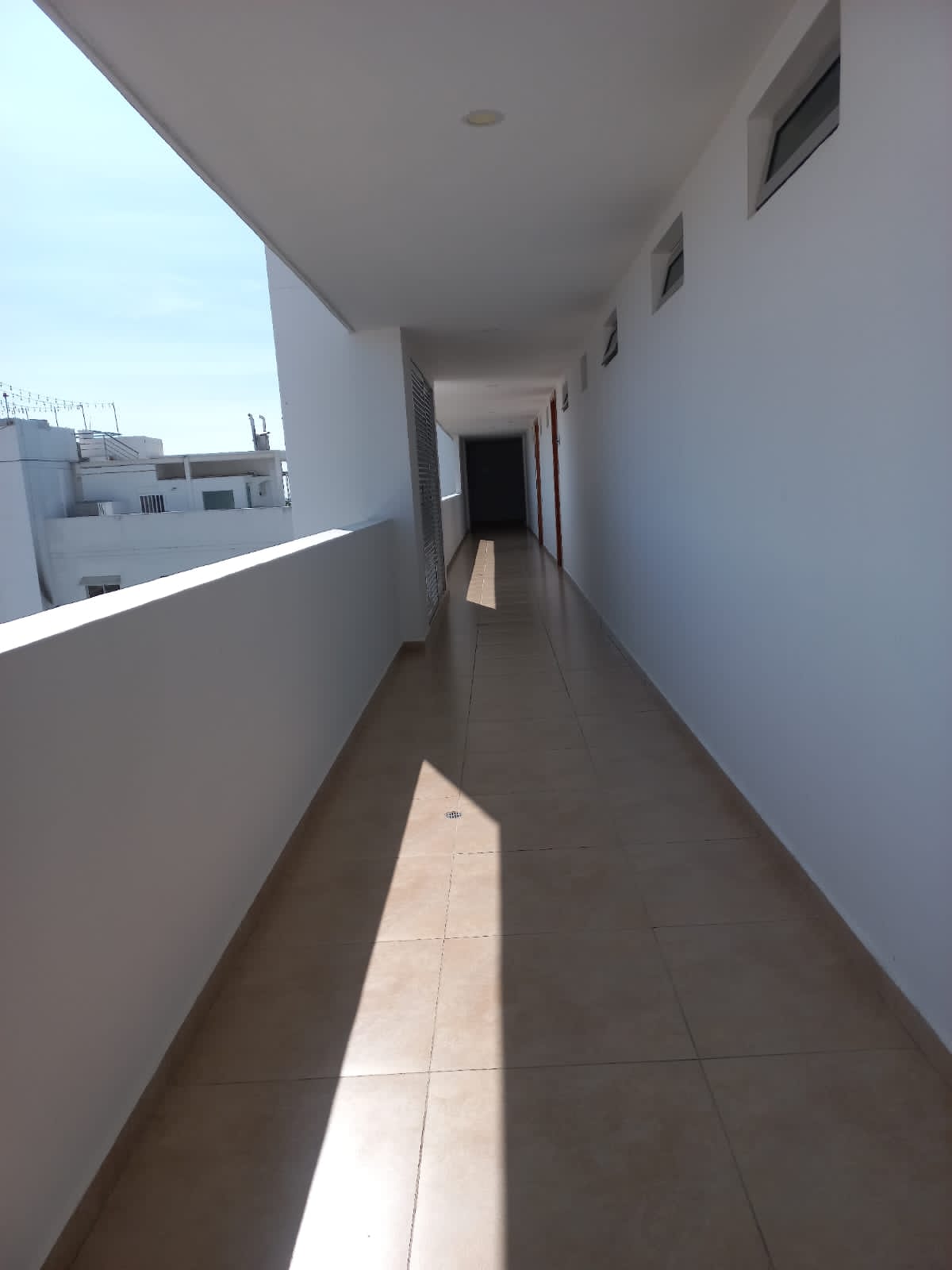 APARTAMENTO AMOBLADO EN ARRIENDO CIELO MAR - CARTAGENA