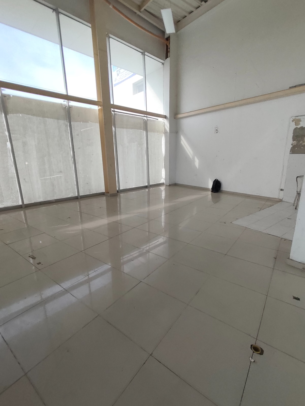 LOCAL EN VENTA EN PIE DE LA POPA - CARTAGENA